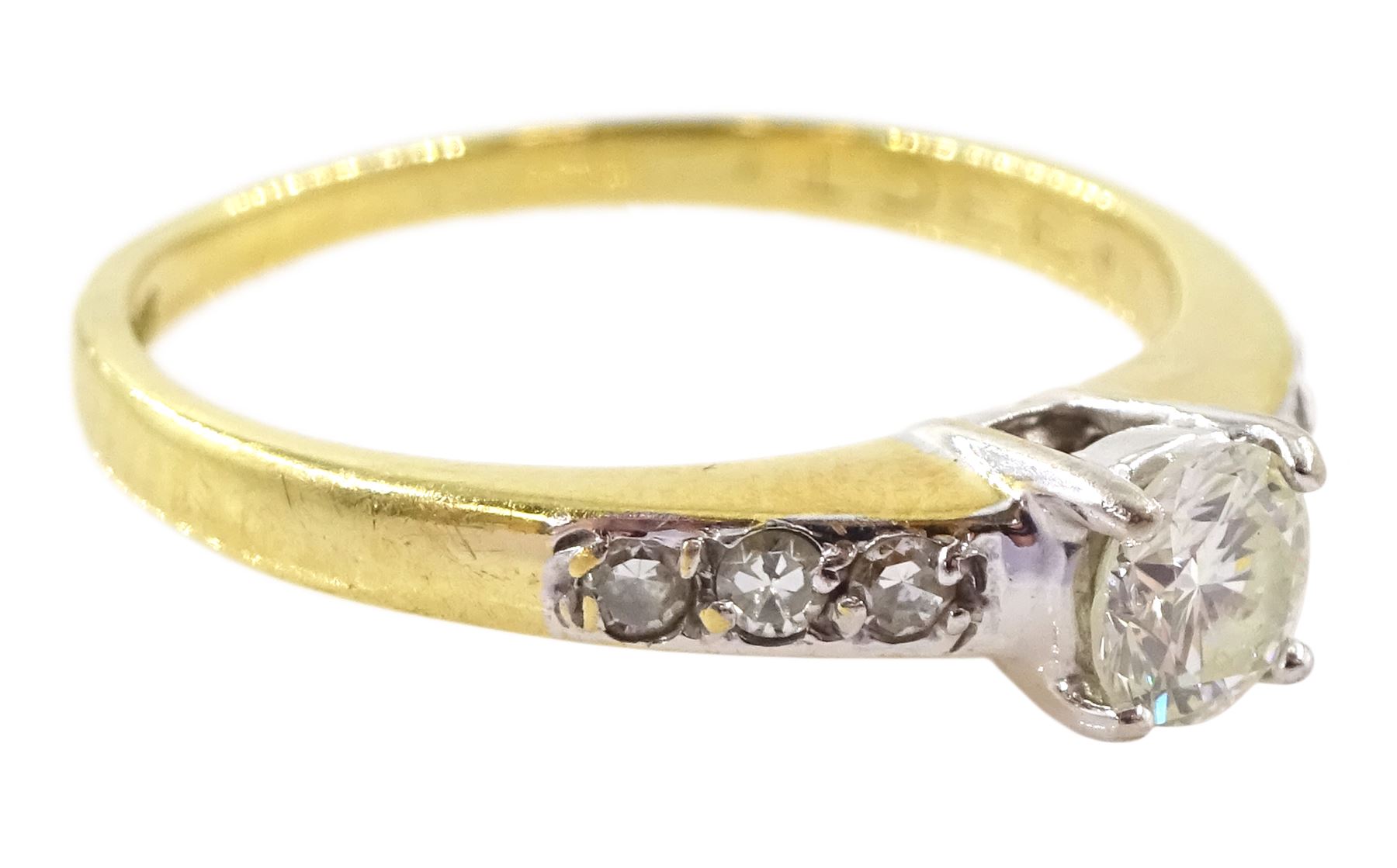 18ct gold single stone round brilliant cut diamond ring - Image 3 of 4