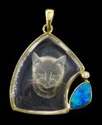 18ct gold rock crystal intaglio depicting a cat