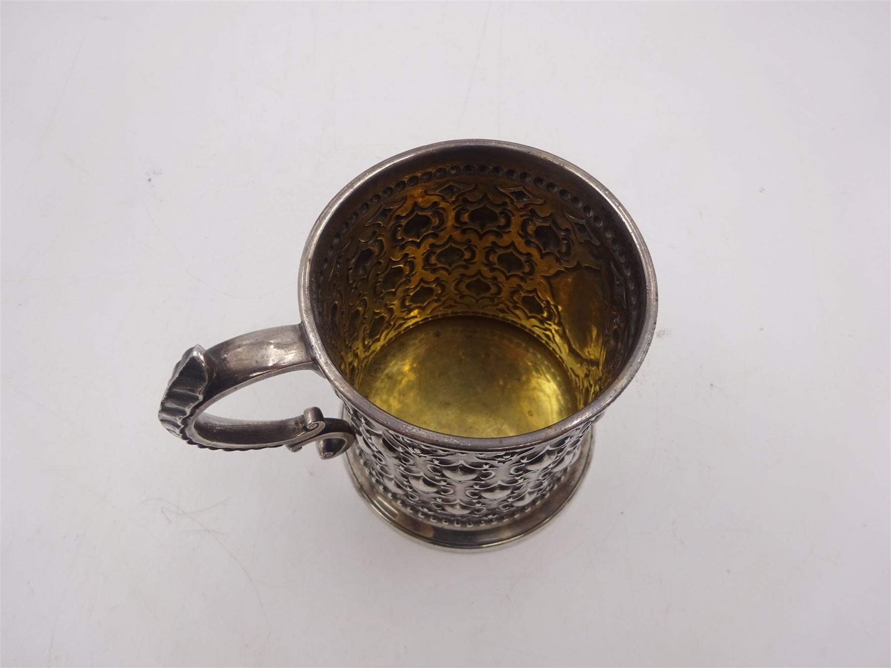 Victorian silver christening mug - Image 6 of 7