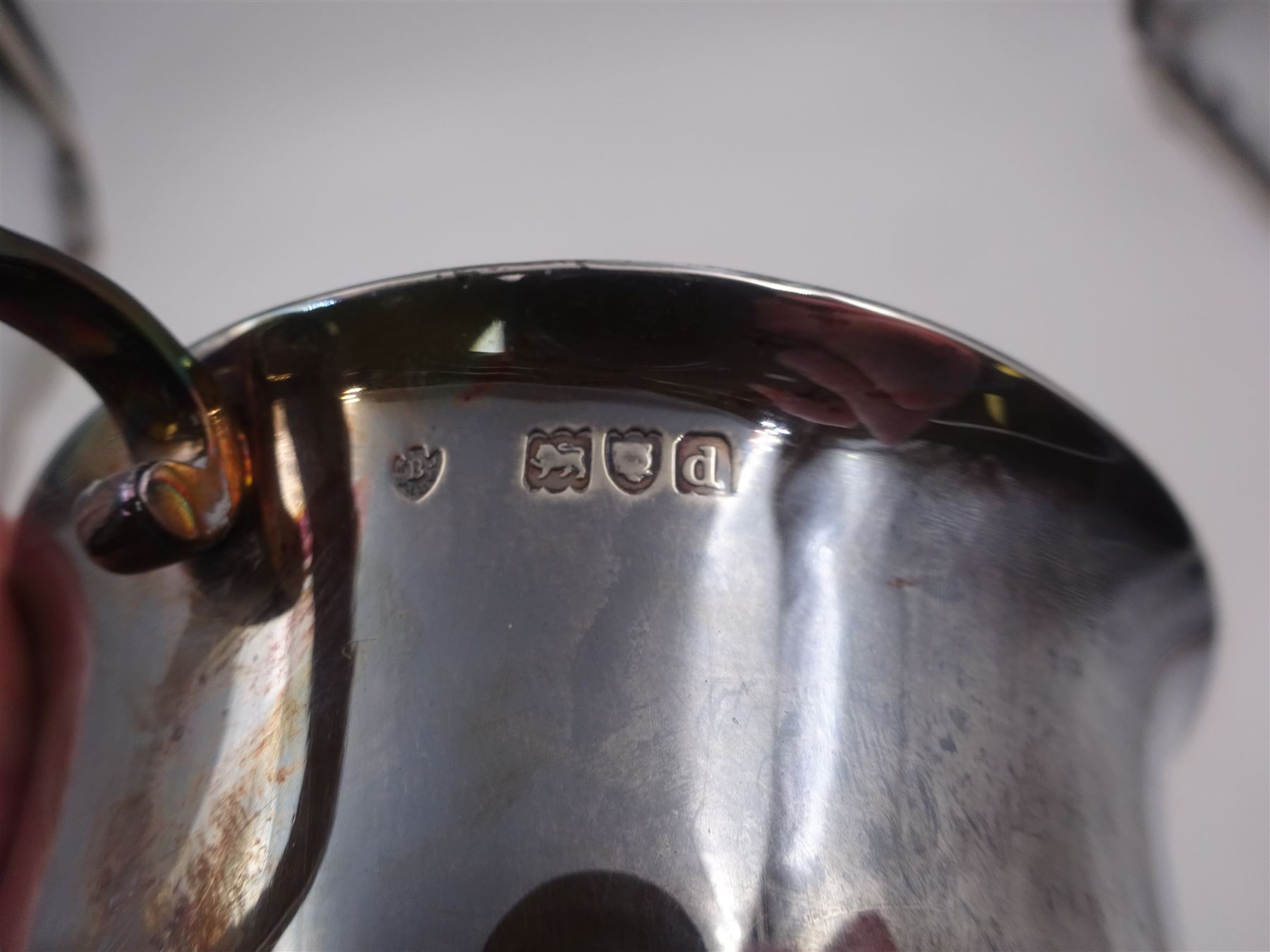 Late Victorian silver porringer - Image 3 of 3