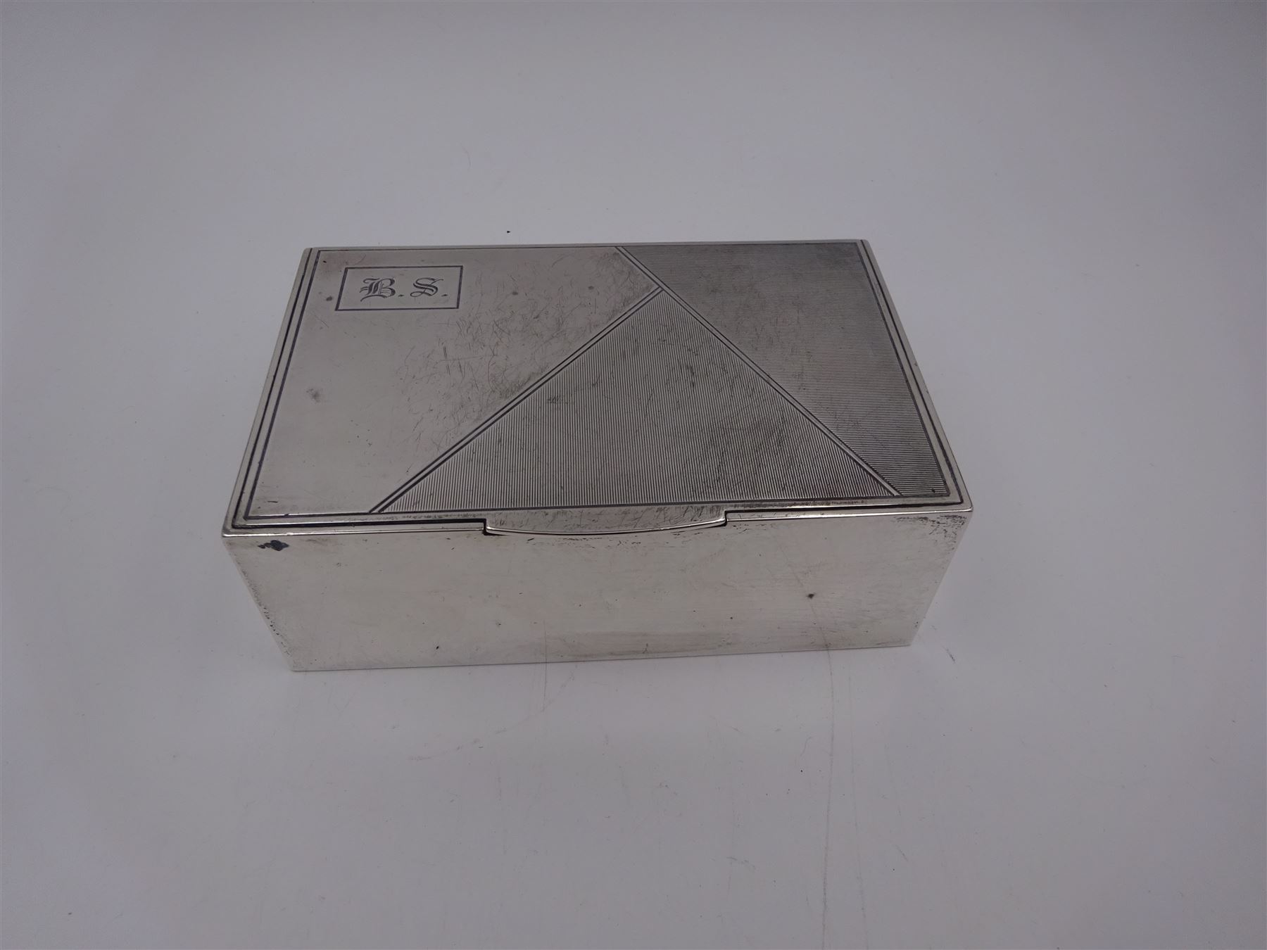 1930s silver mounted cigarette box - Image 24 of 44