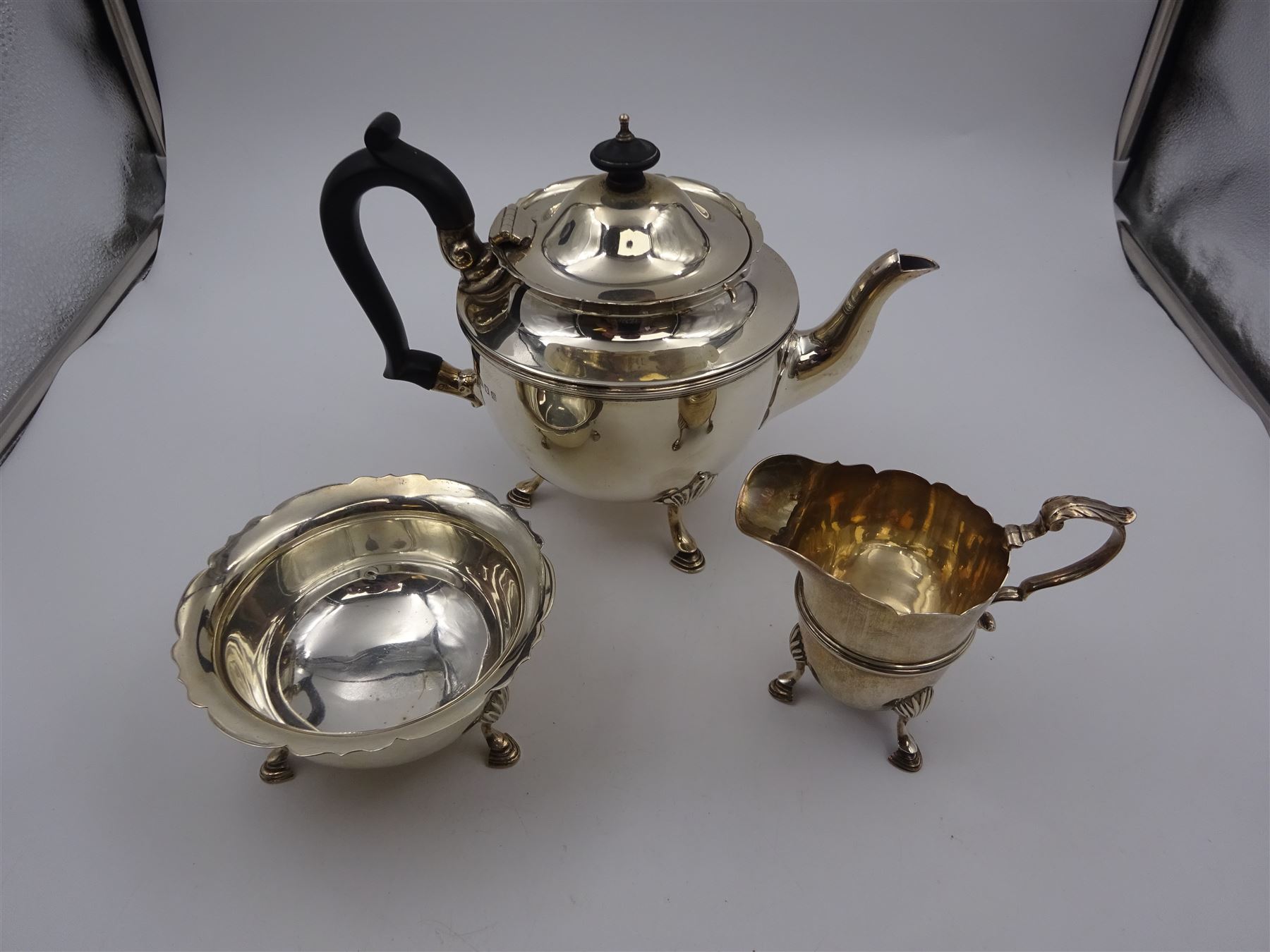 1920s three piece silver tea service - Image 2 of 6