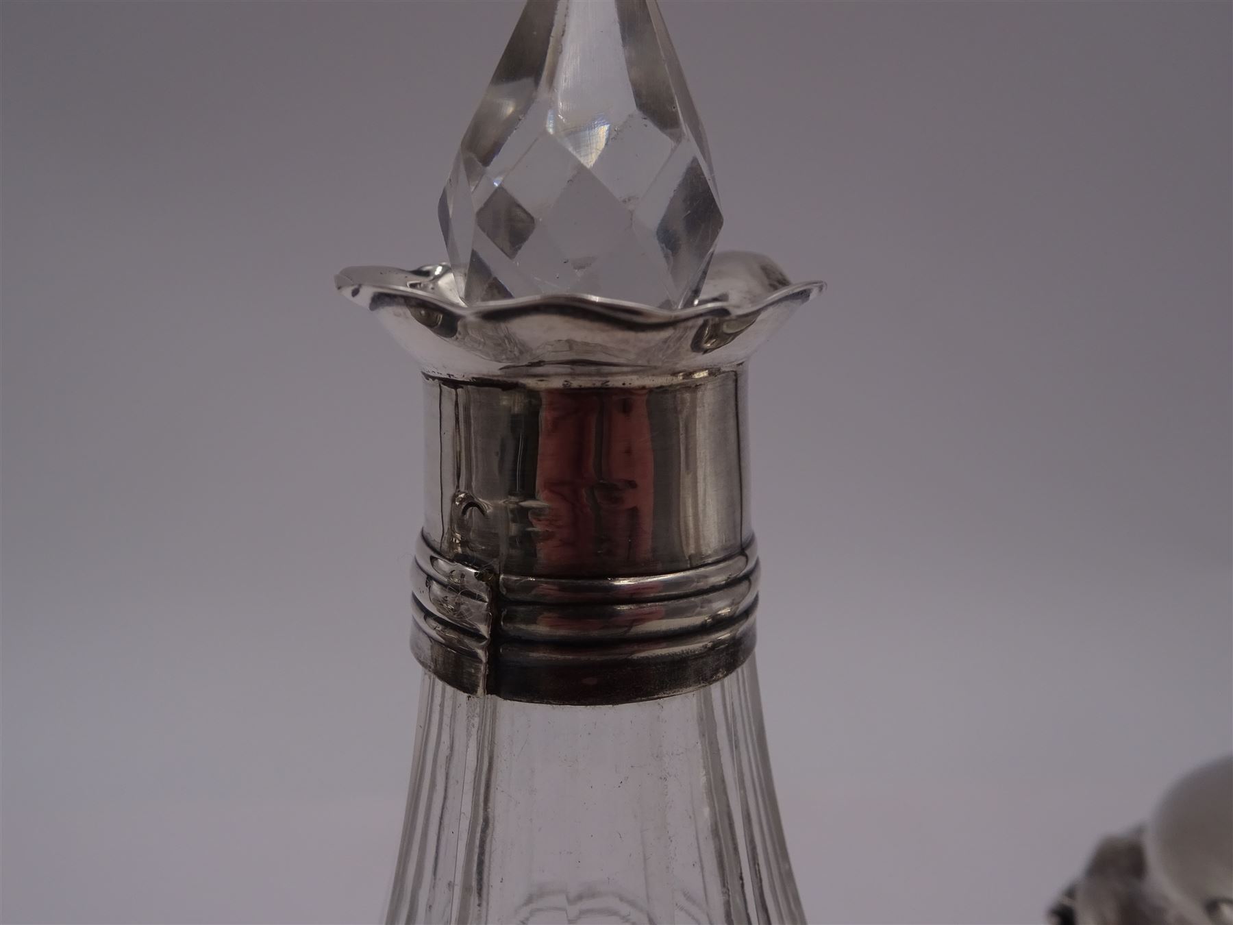 Late 18th century silver cruet stand - Image 22 of 27