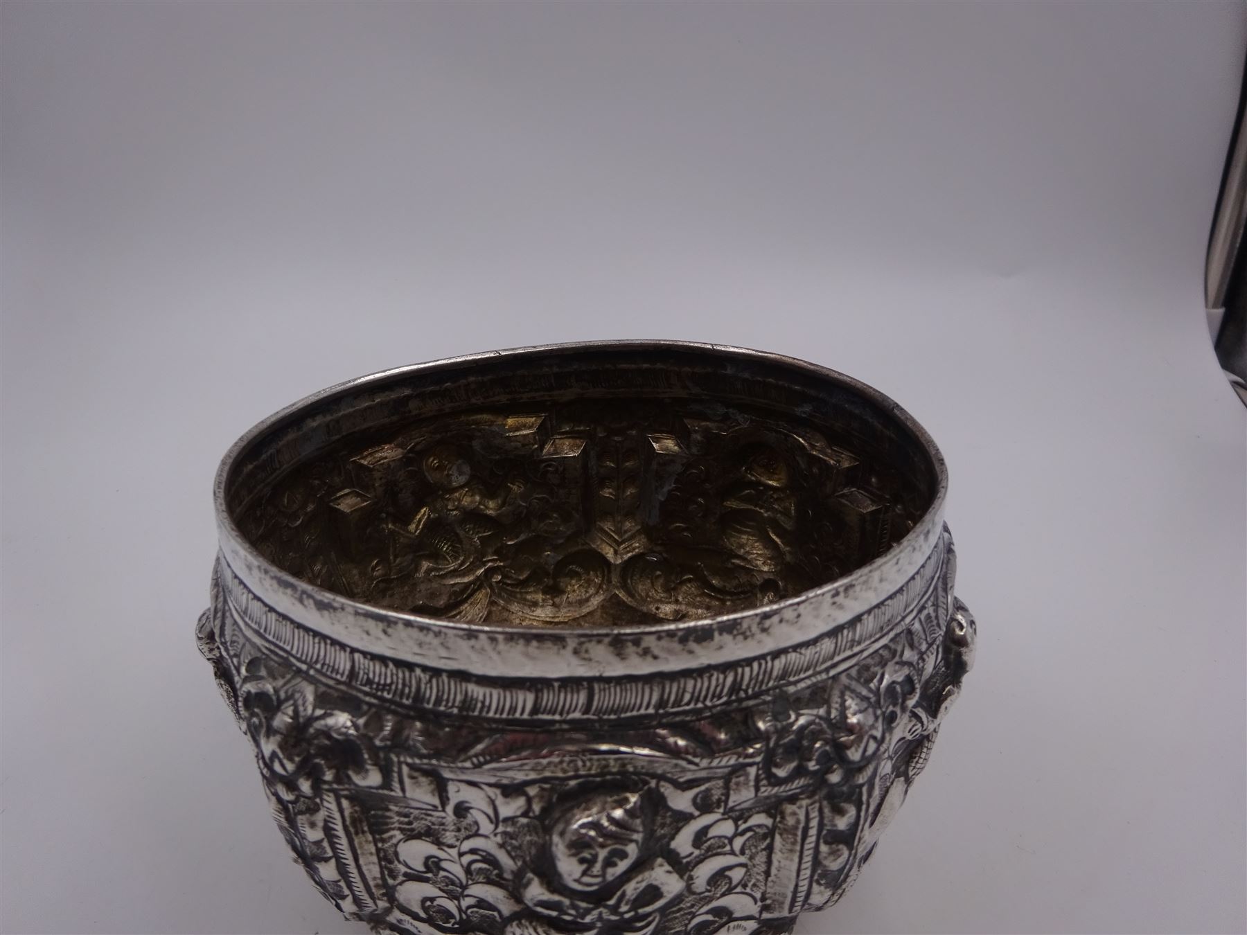 Burmese silver bowl - Image 3 of 5