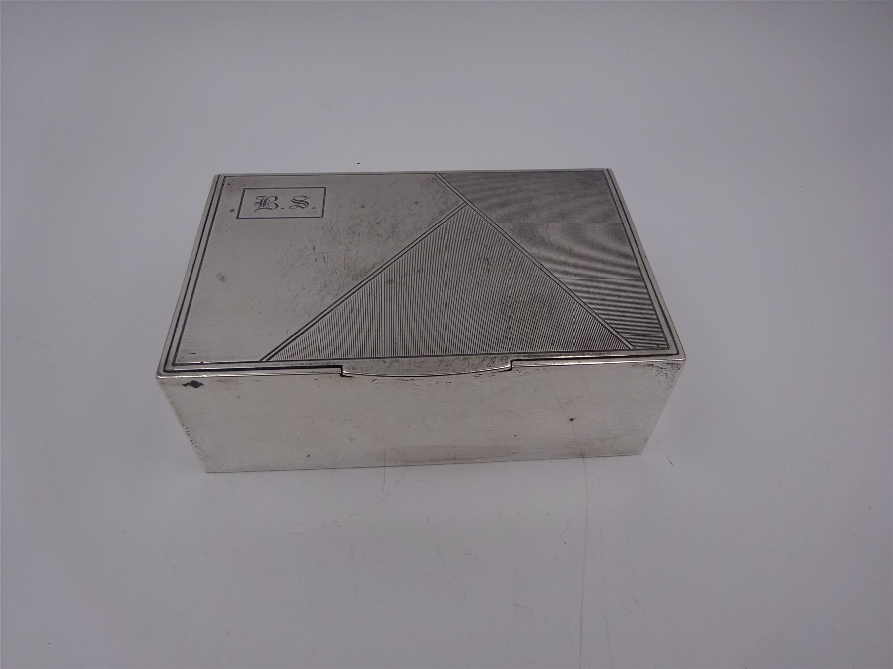1930s silver mounted cigarette box - Image 3 of 44