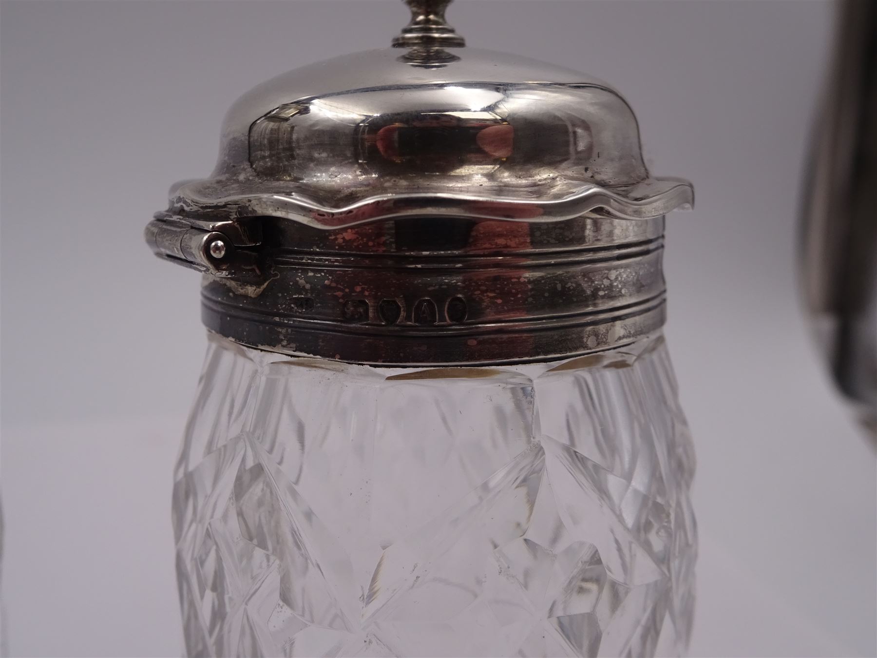 Late 18th century silver cruet stand - Image 27 of 27