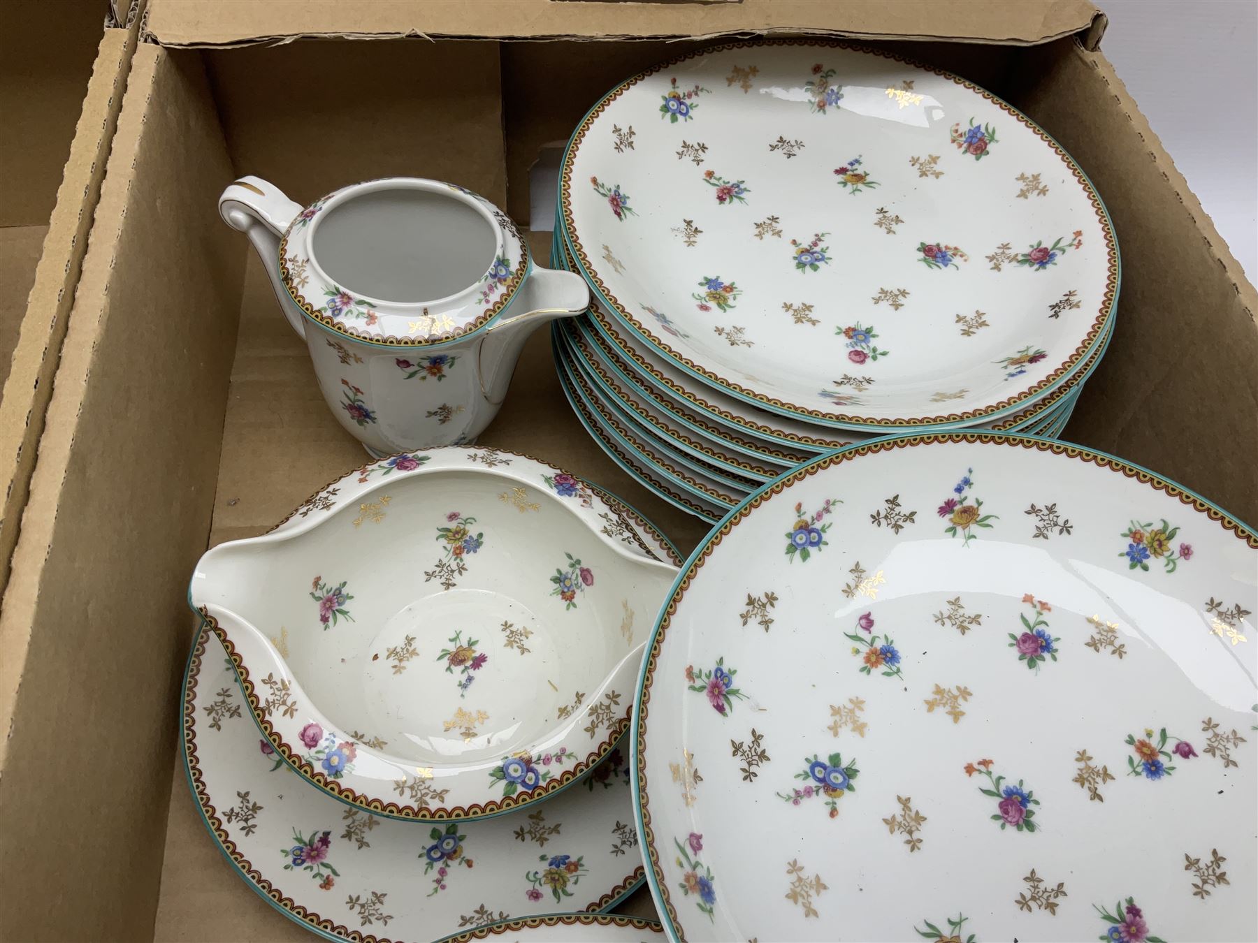 Extensive Limoges for Raynaud & Co tea and dinner service for twelve - Image 5 of 16