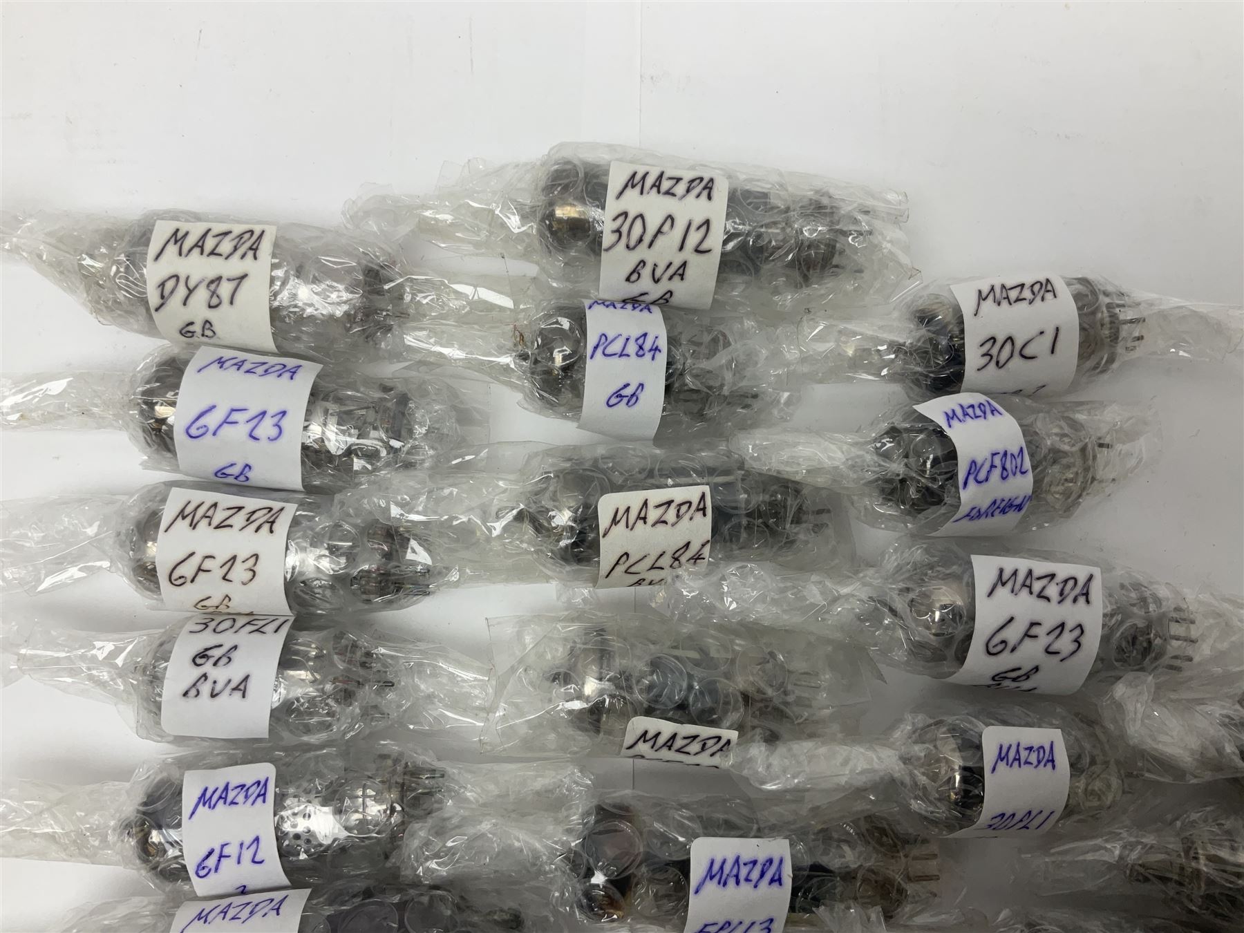 Collection of Mazda thermionic radio valves/vacuum tubes - Image 6 of 12