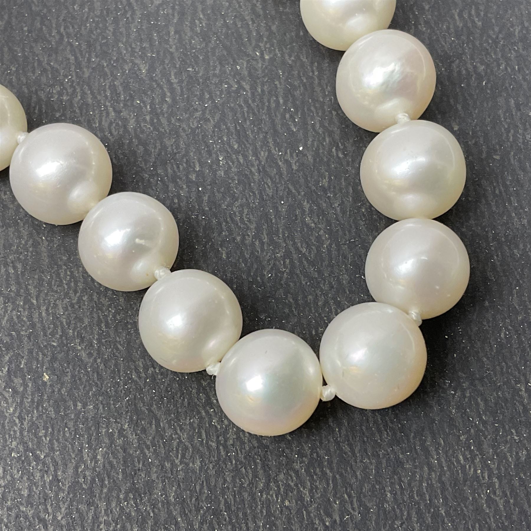 Fresh water pearl bracelet - Image 5 of 6