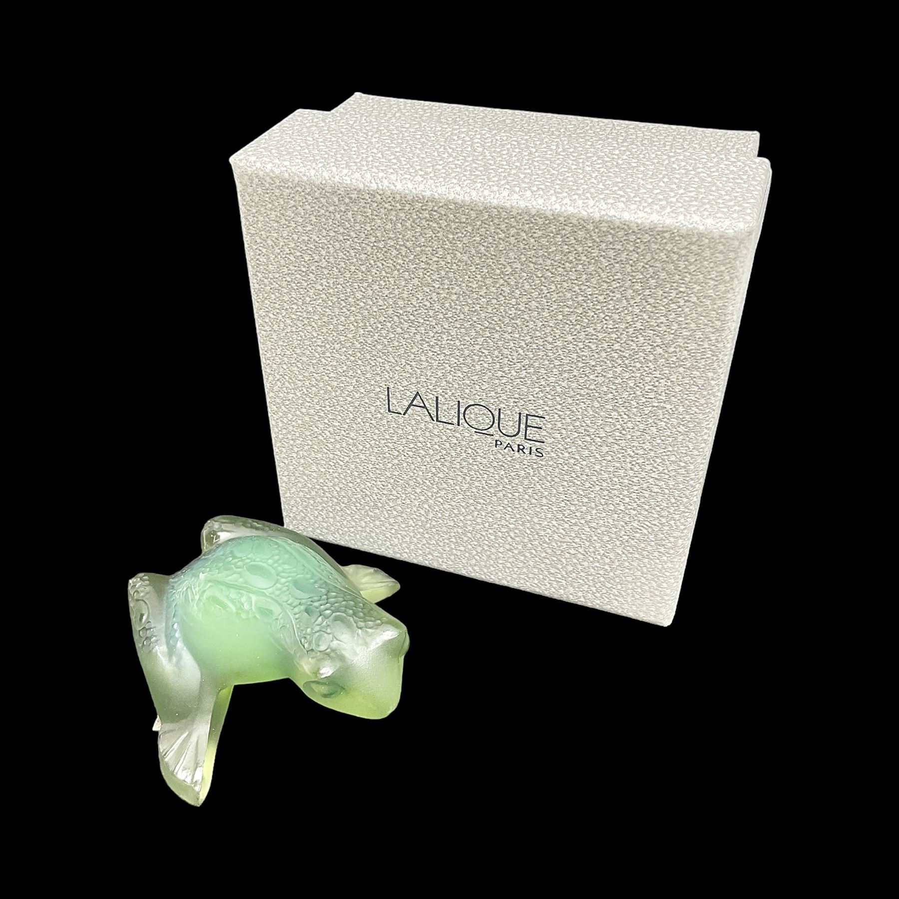 Lalique small green glass frog
