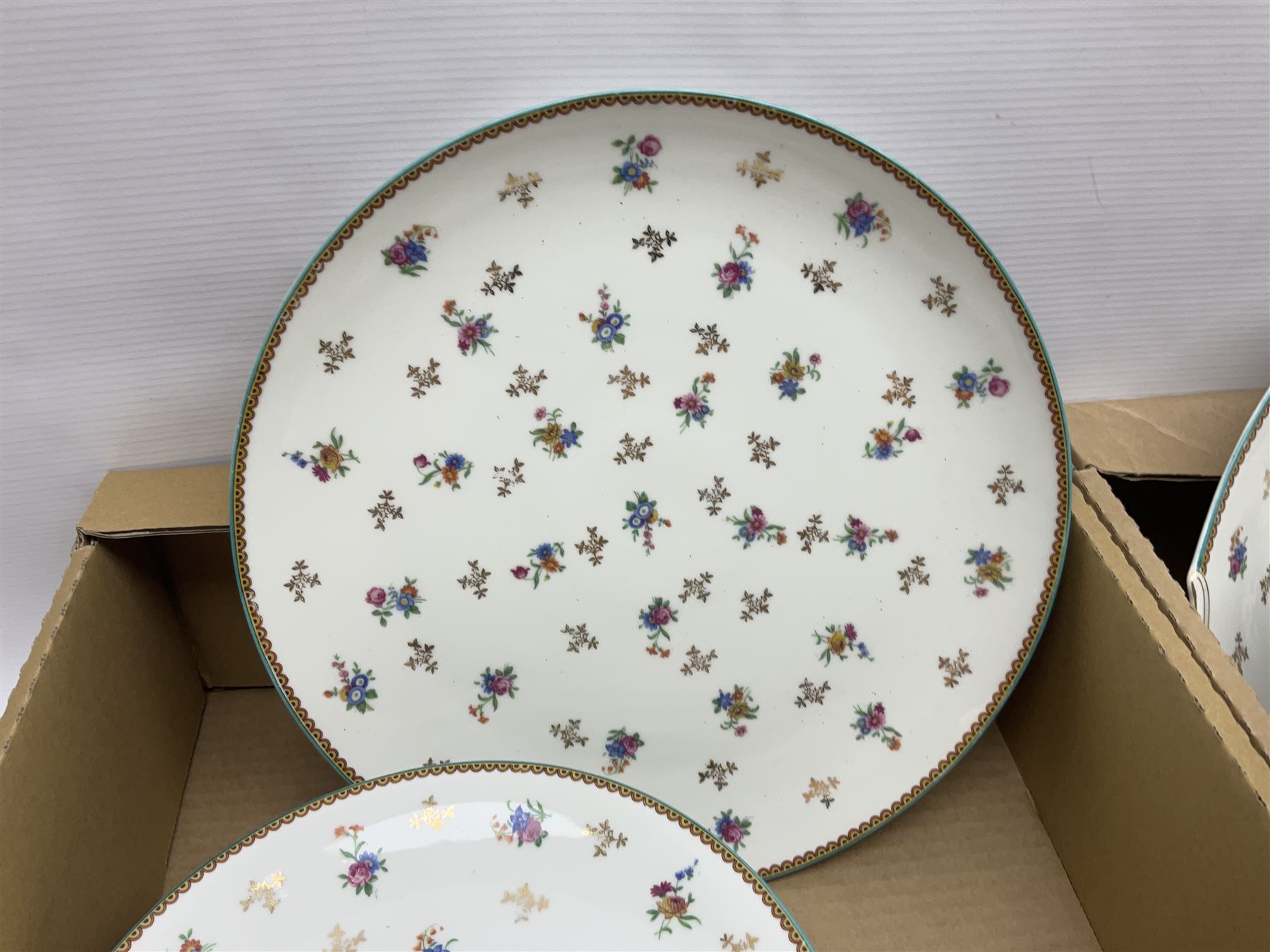 Extensive Limoges for Raynaud & Co tea and dinner service for twelve - Image 9 of 16