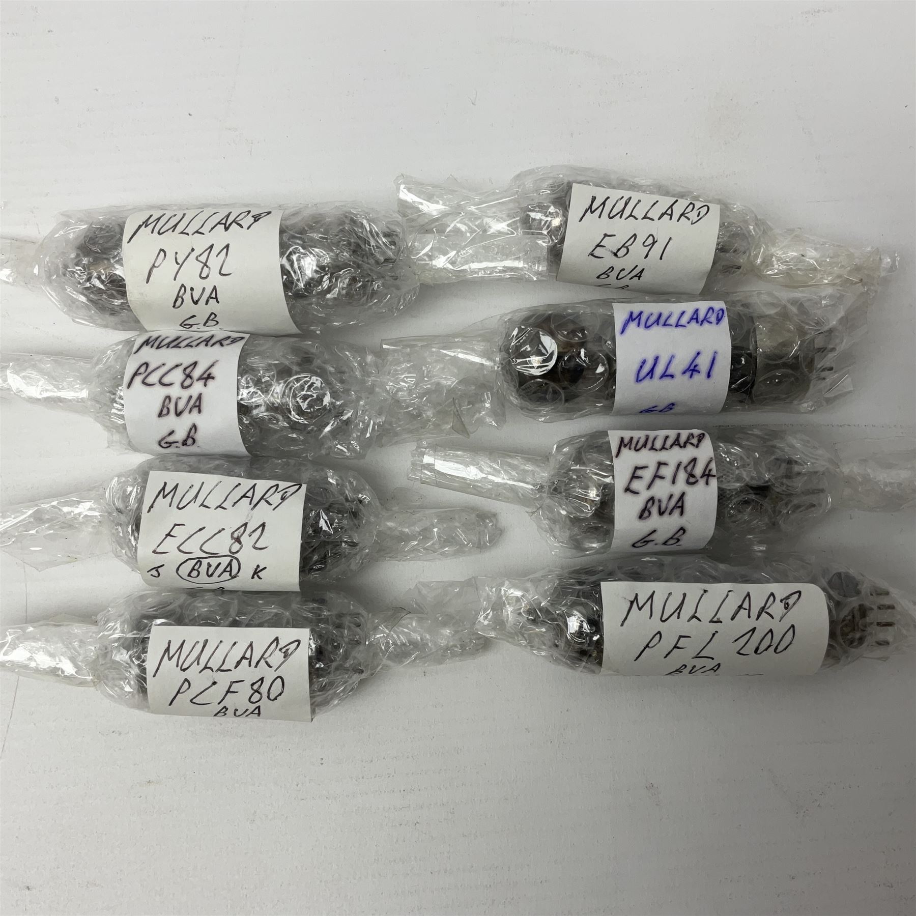 Collection of Mullard thermionic radio valves/vacuum tubes - Image 7 of 15