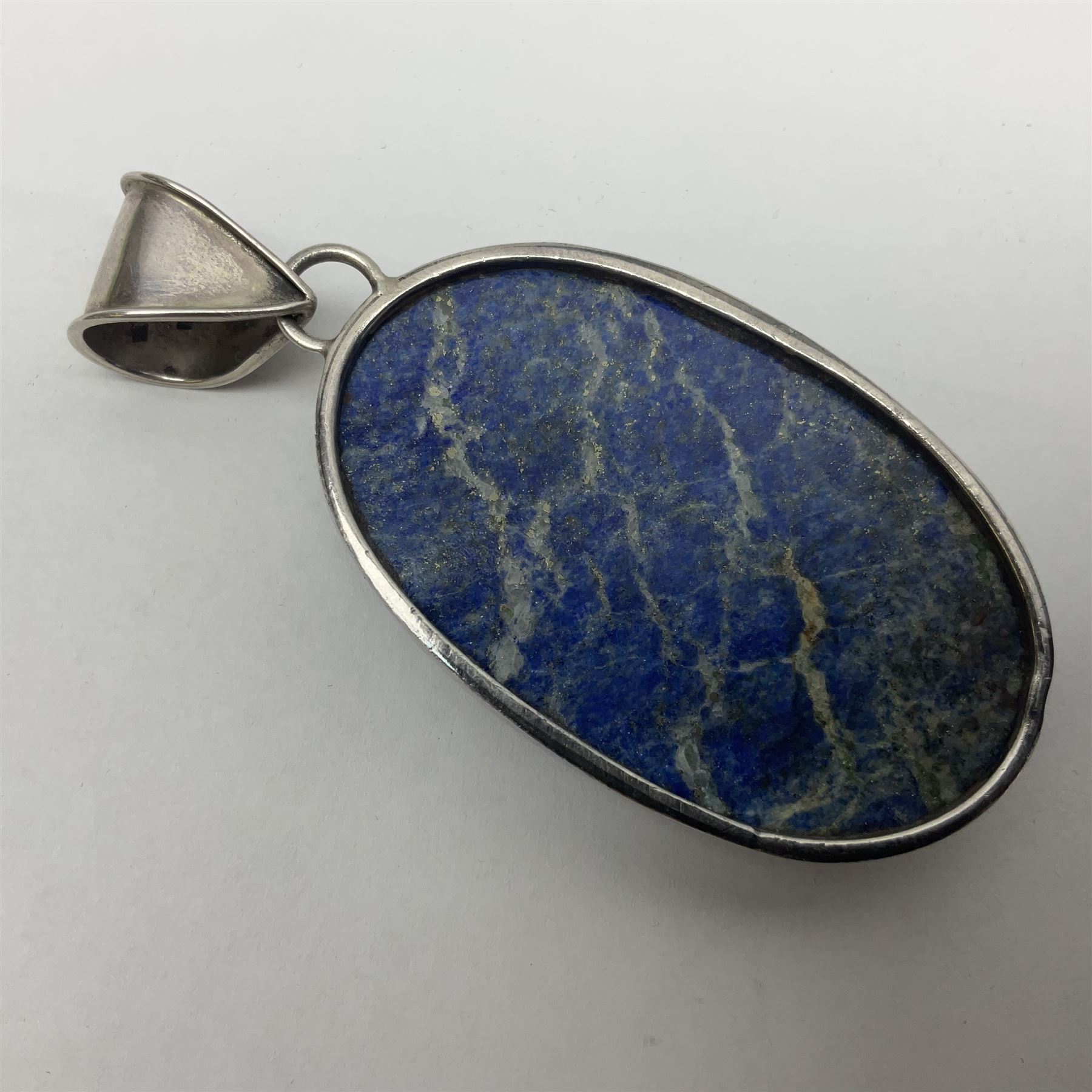 Large oval silver and lapis lazuli pendant - Image 6 of 7