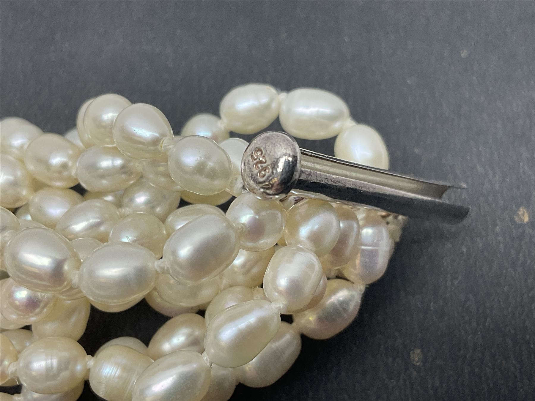 Two fresh water pearl bracelets - Image 2 of 7