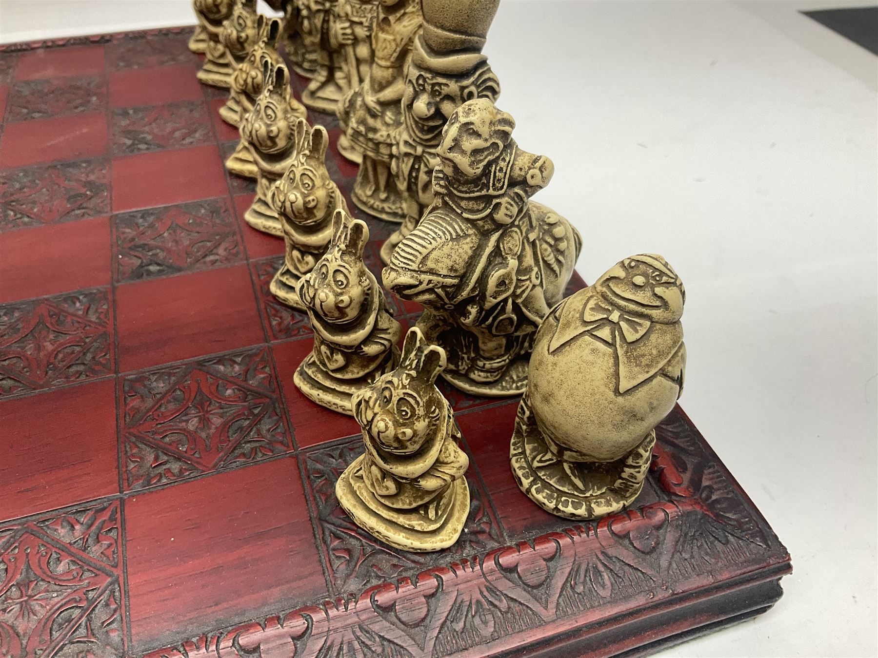 Alice in Wonderland themed chess set - Image 2 of 11
