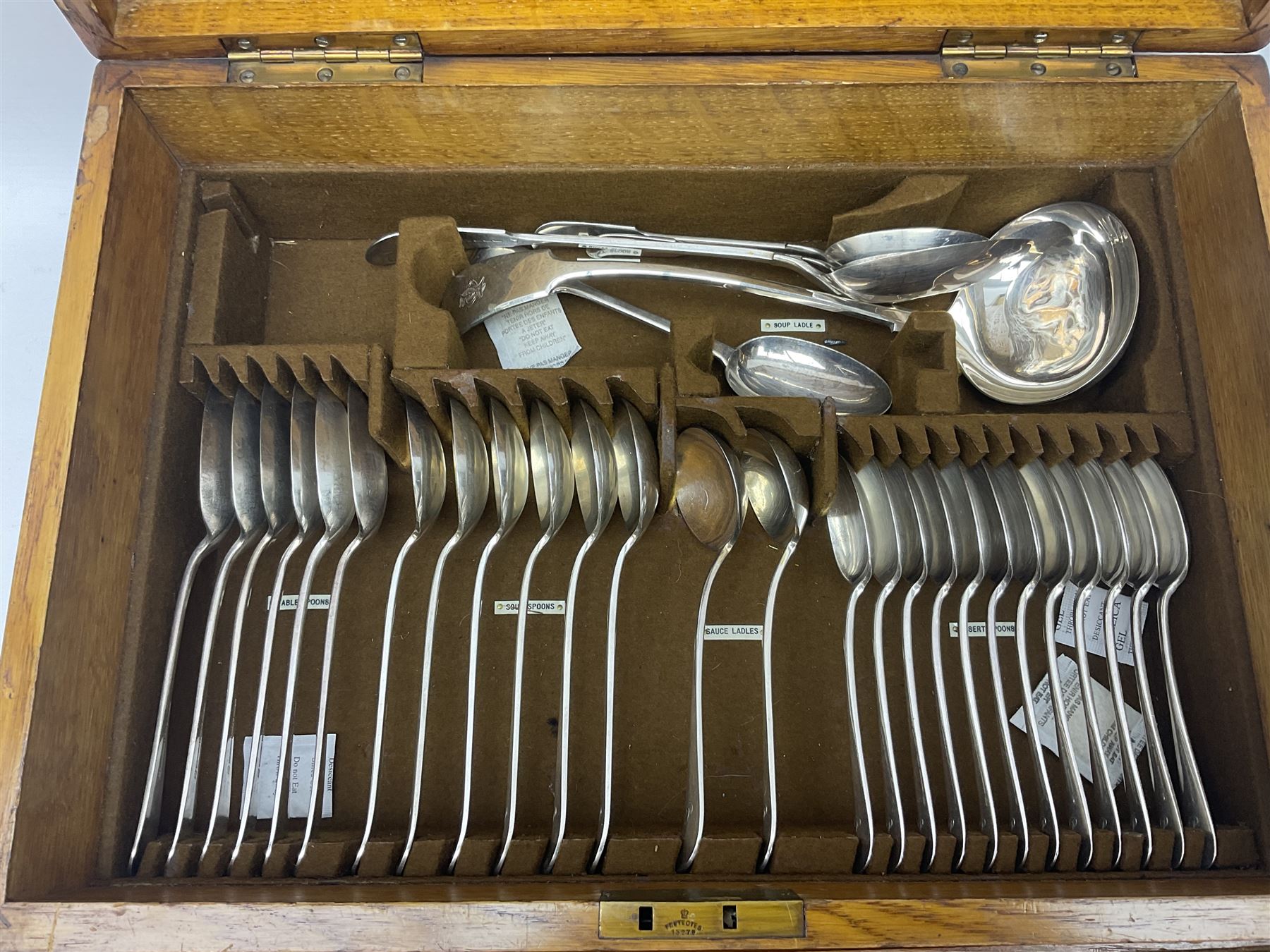 Mappin & Webb silver plated canteen of cutlery - Image 6 of 13