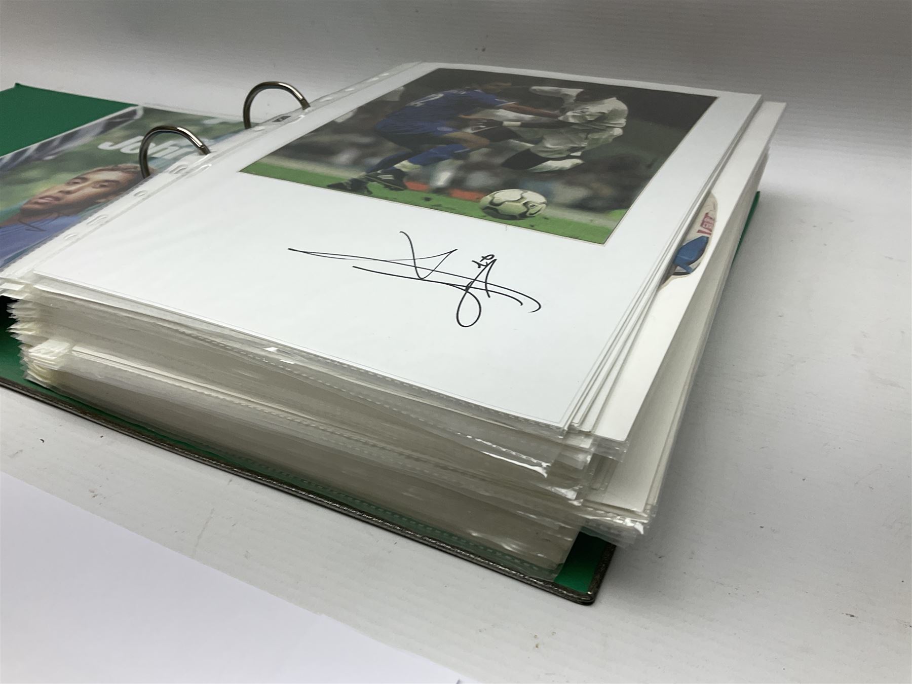 Collection of approximately 200 Leeds United related autographs - Image 10 of 12