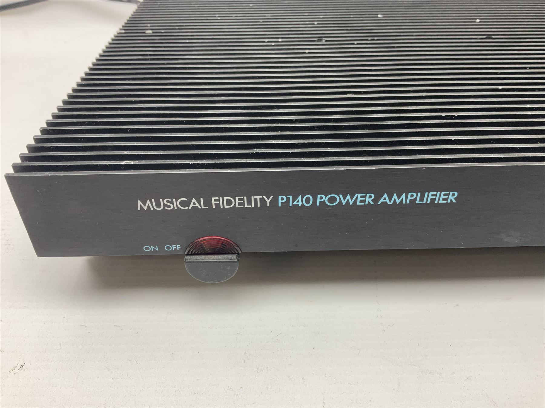 Musical Fidelity P140 power amp - Image 2 of 10