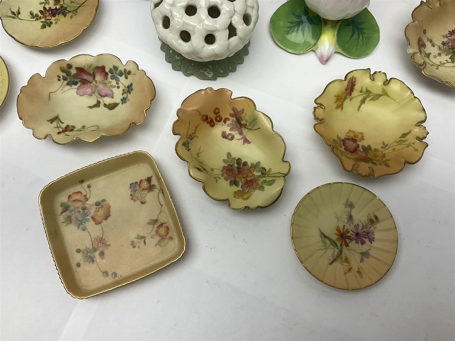 Collection of Royal Worcester and similar ceramics - Image 2 of 12