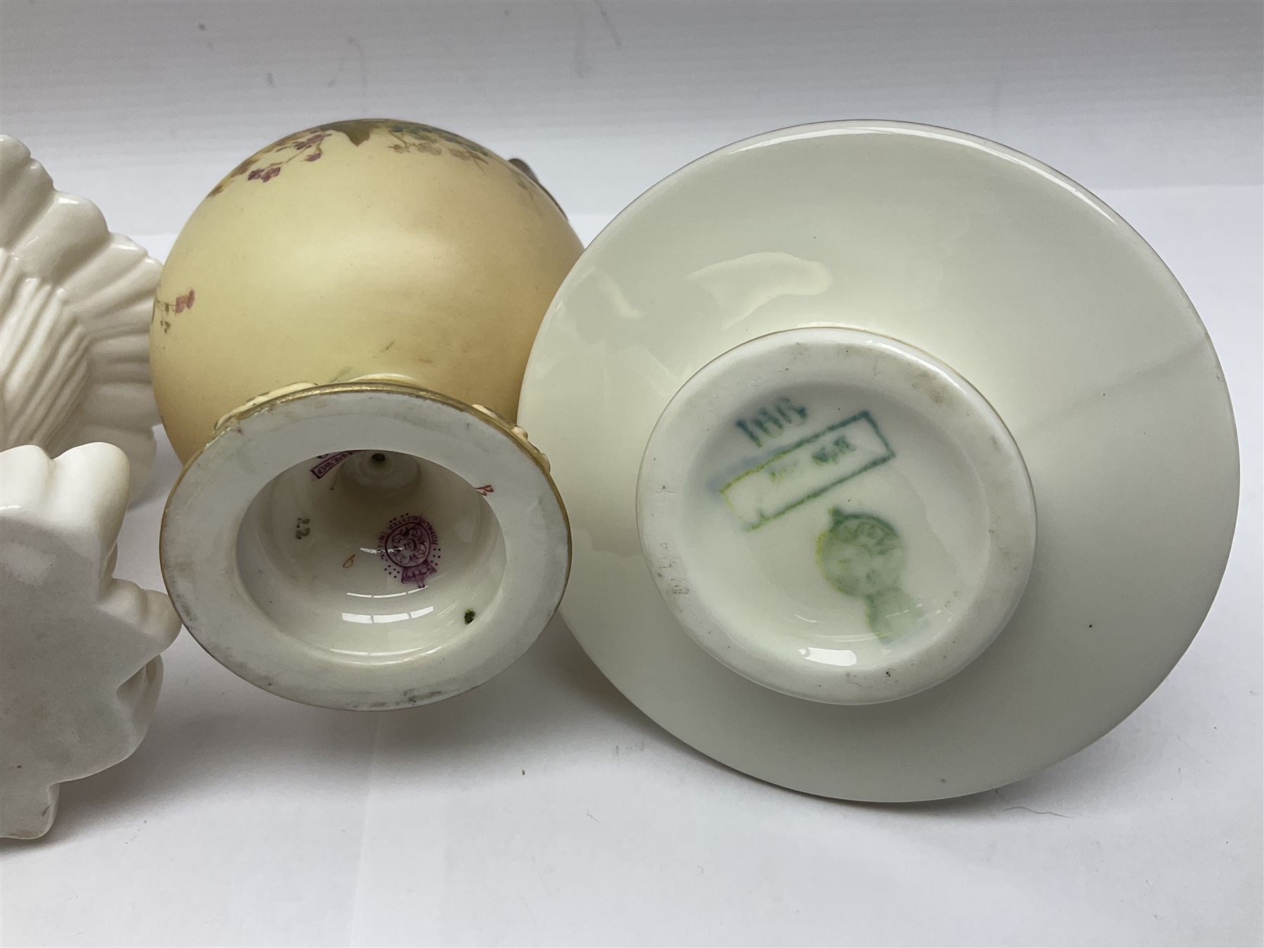 Collection of Royal Worcester and similar ceramics - Image 12 of 12