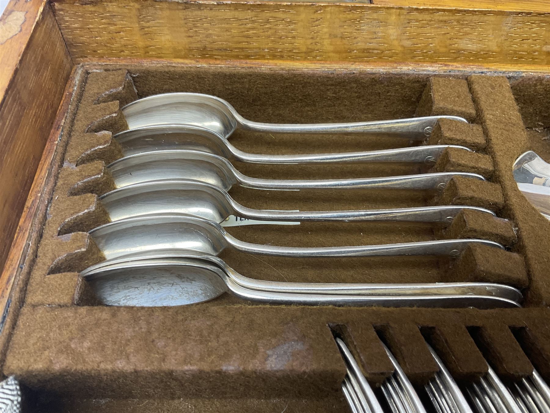 Mappin & Webb silver plated canteen of cutlery - Image 3 of 13