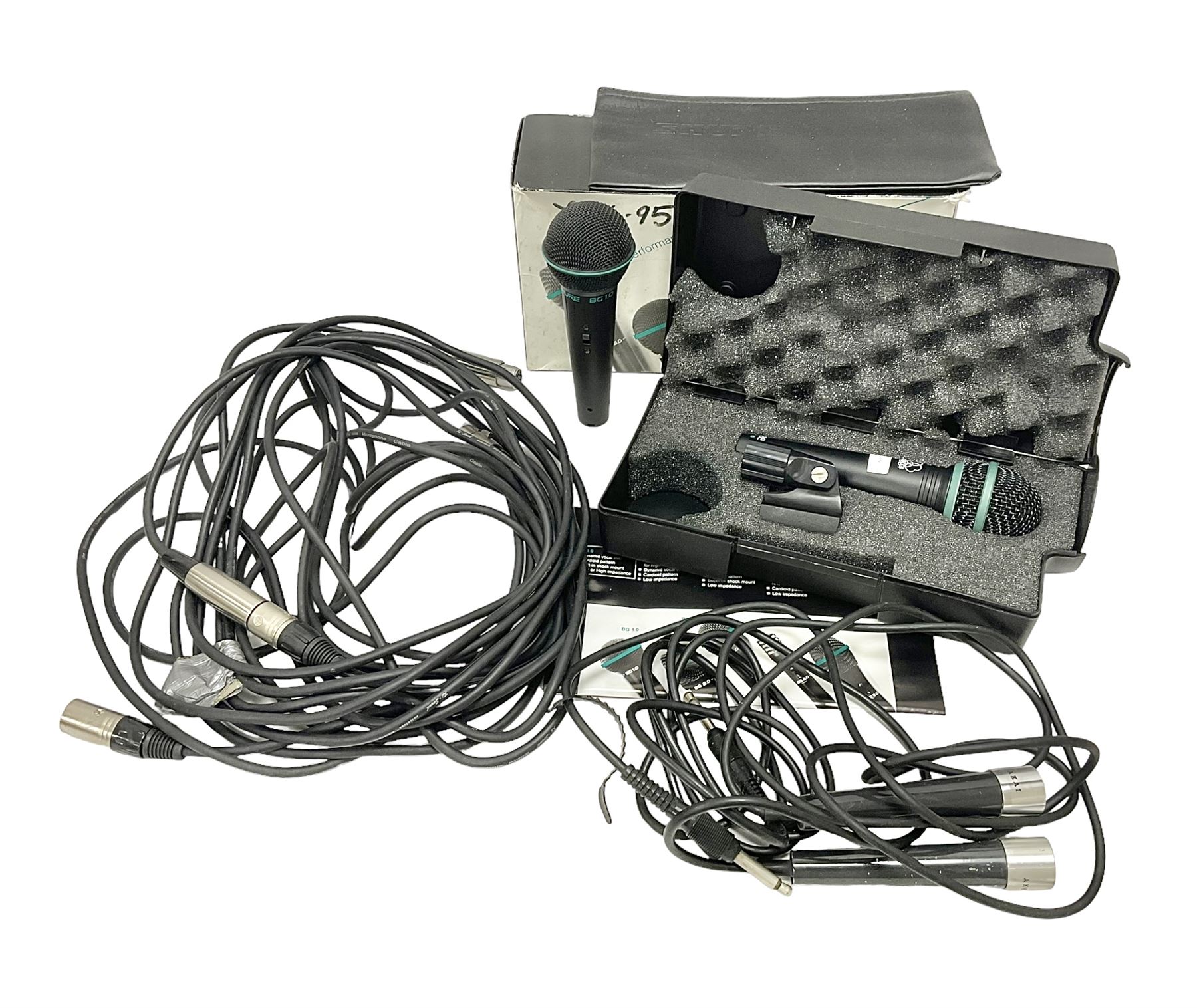 Vintage pair Akai ADM-8 Dynamic microphones; AKG D880 Dynamic microphone; cased; and Shure Betagreen