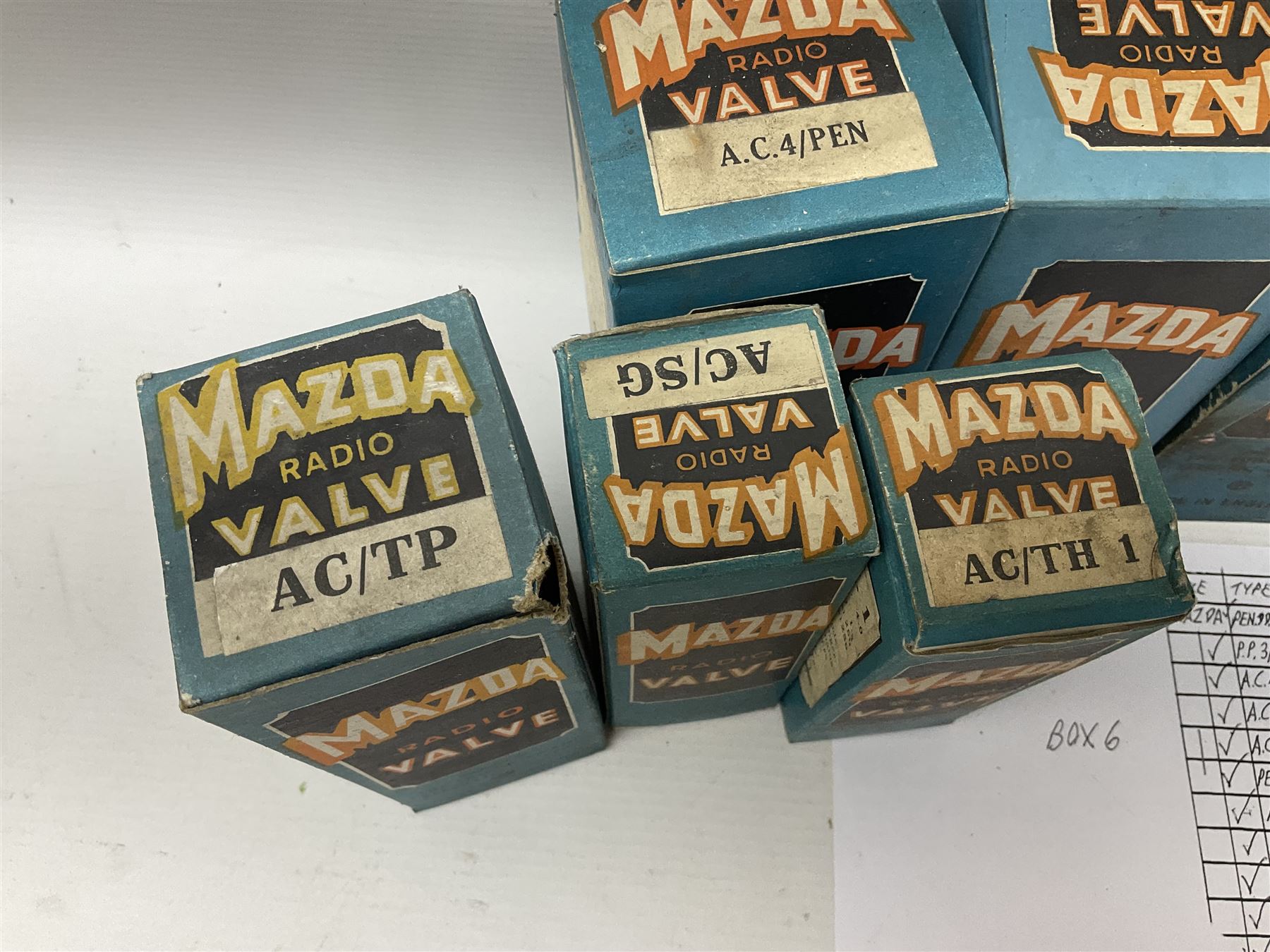 Eleven Mazda thermionic radio valves/vacuum tubes - Image 5 of 10