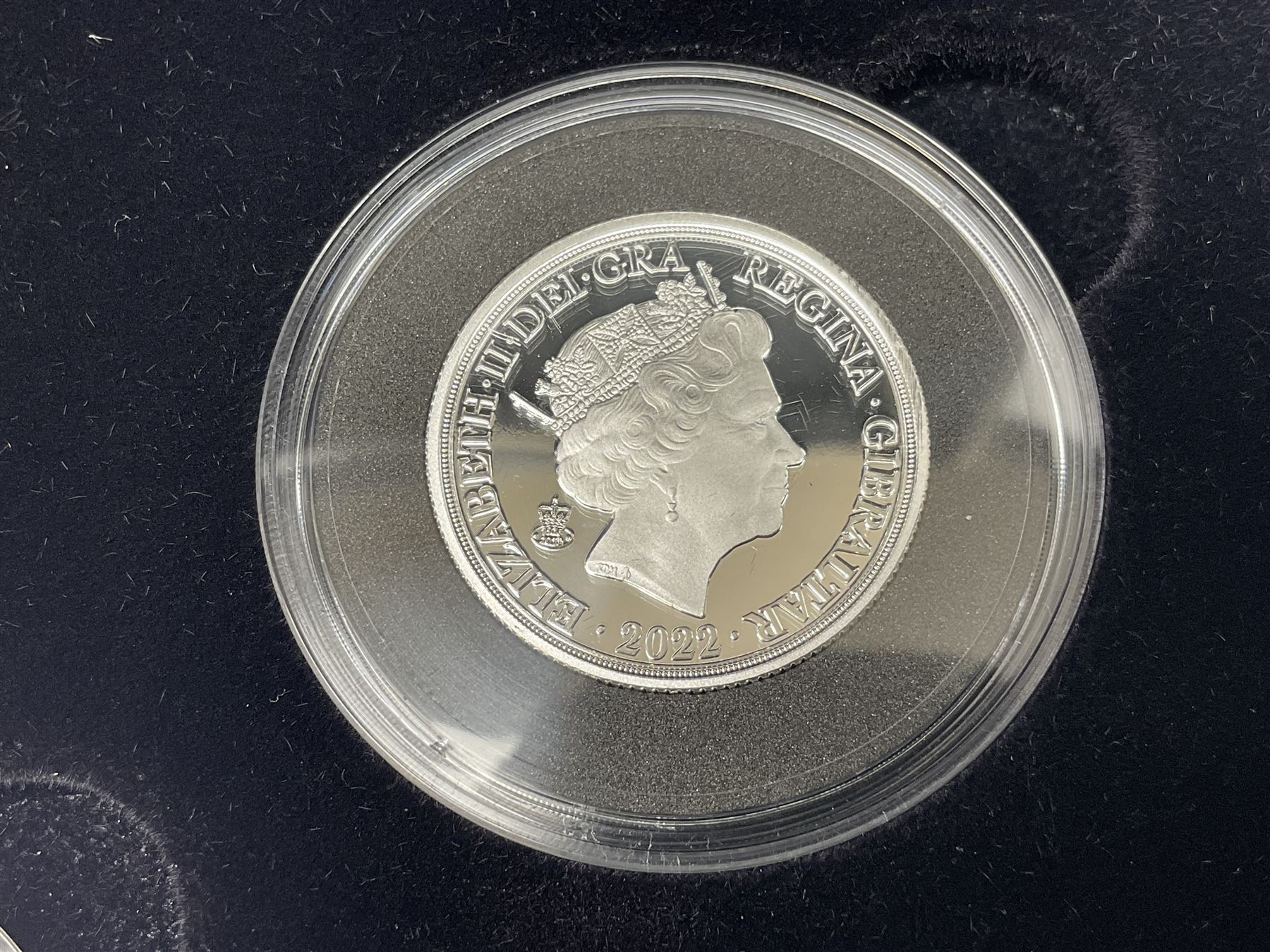 Queen Elizabeth II Gibraltar 2002 five coin silver-proof collection - Image 9 of 13