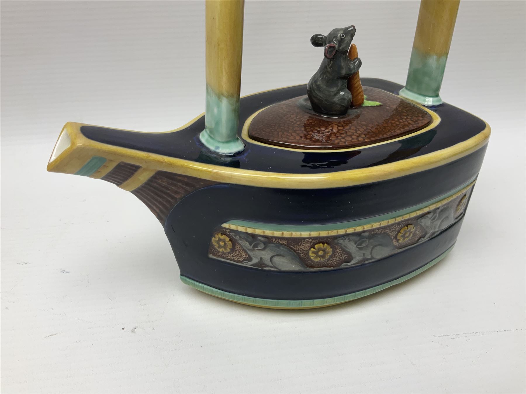 Minton Archive collection Cat & Mouse teapot - Image 8 of 12