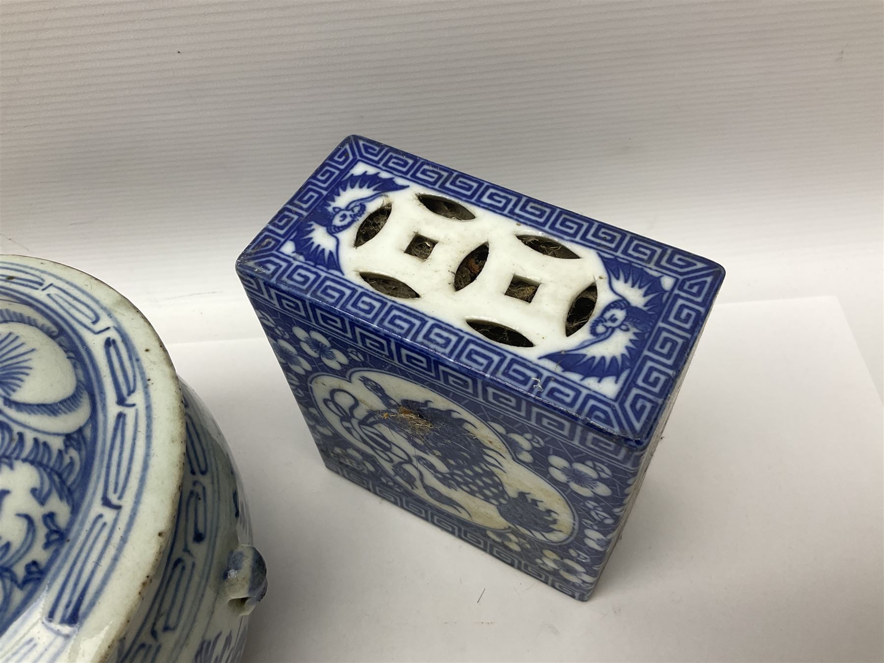 Two Chinese ceramic blue and white opium pillows with pierced ends - Image 9 of 10
