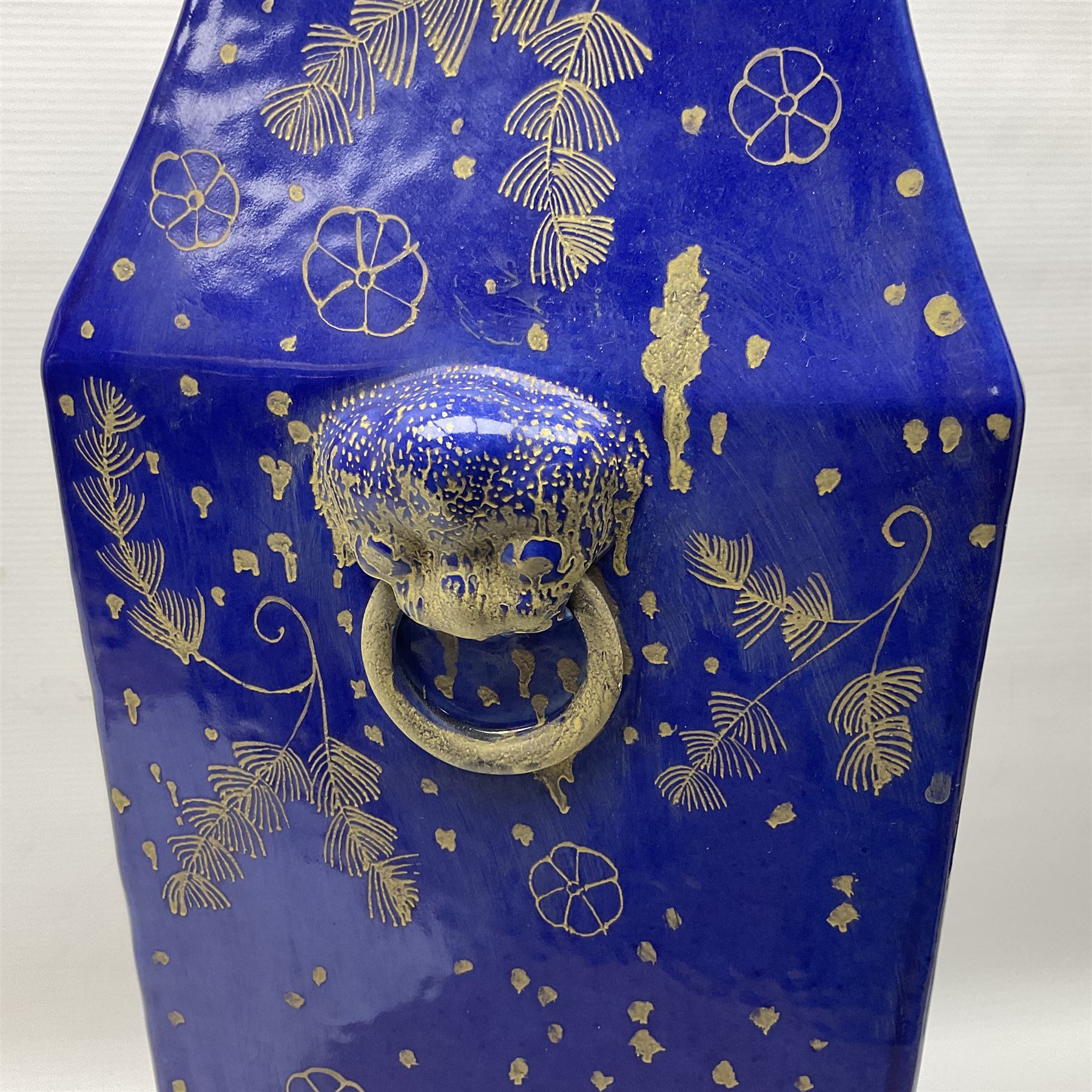 19th/ early 20th century Chinese powder blue vase - Image 7 of 12
