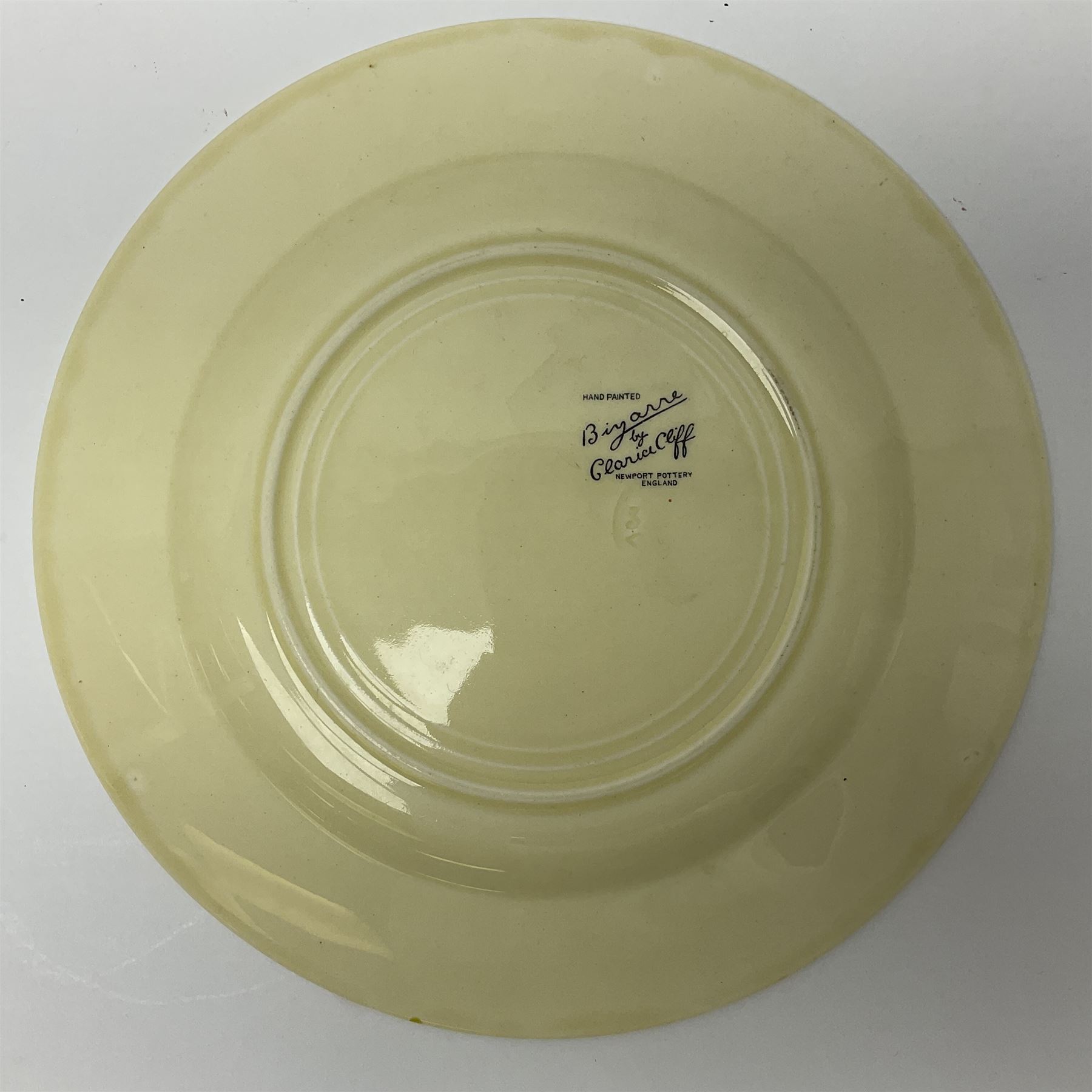 Clarice Cliff for Newport Pottery plate in Yellow Rose pattern - Image 8 of 9