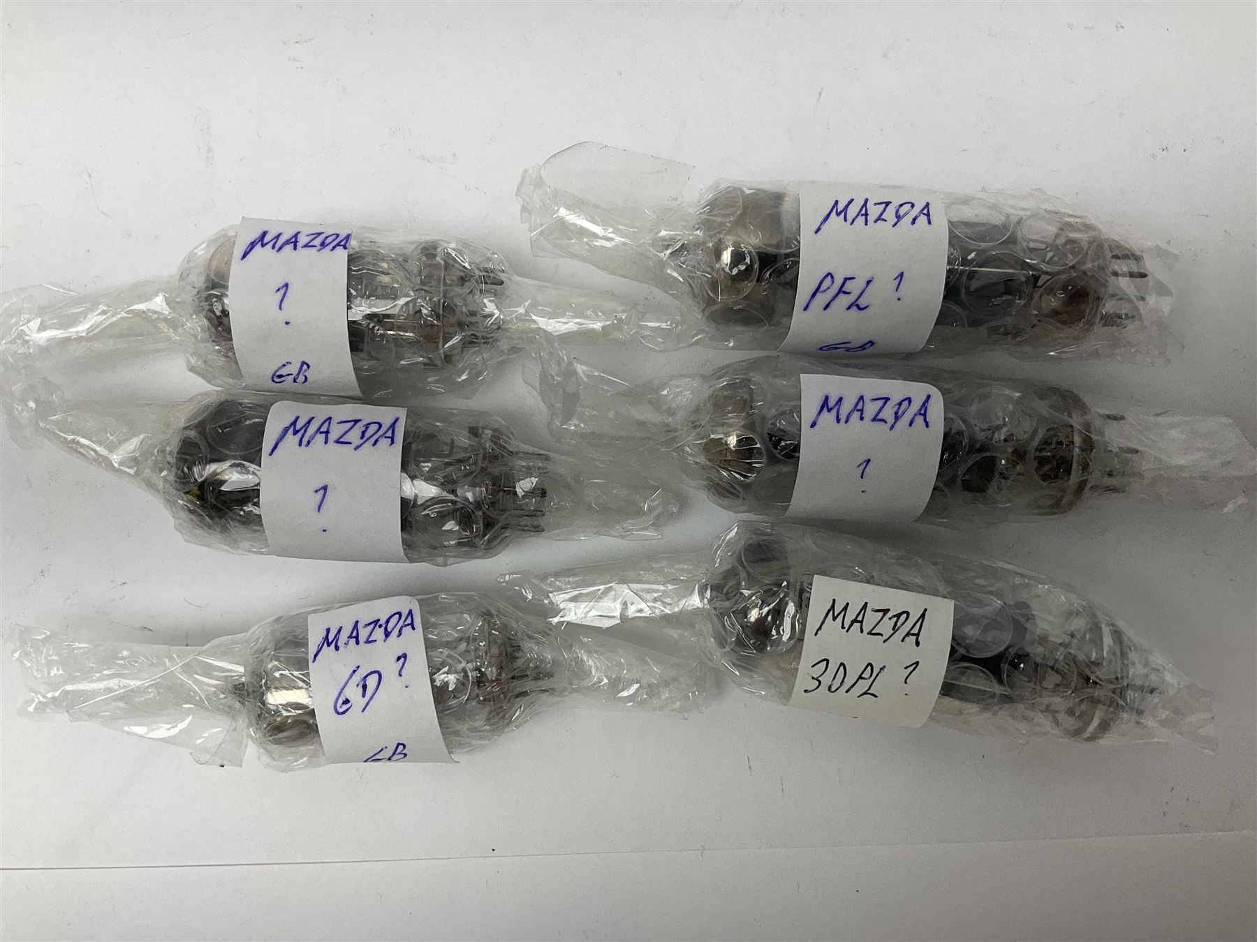 Collection of Mazda thermionic radio valves/vacuum tubes - Image 2 of 7