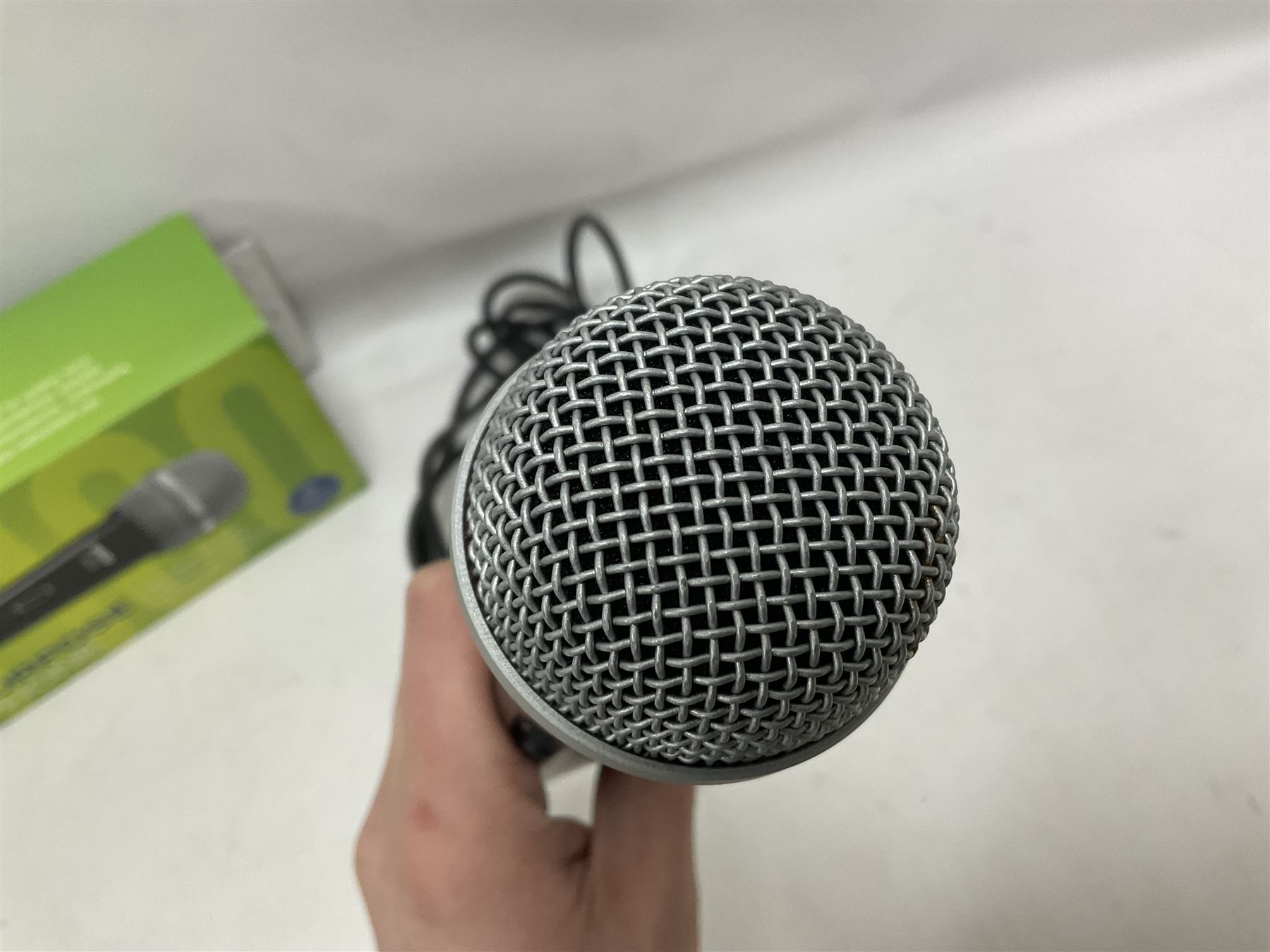 SHURE SV100 multi-purpose microphone - Image 4 of 7