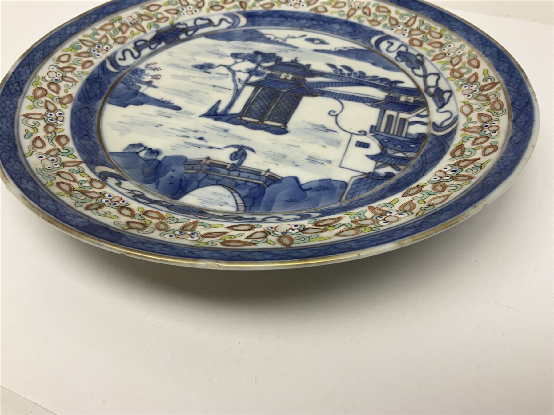 Late 19th century Chinese rice plate - Image 3 of 8