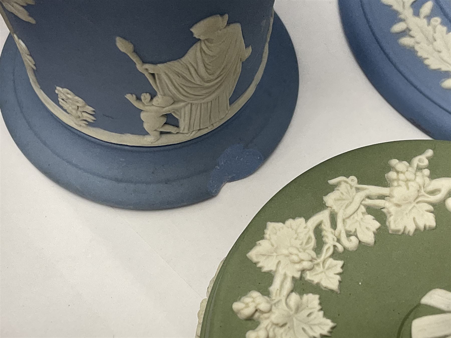 Large collection of Wedgwood Jasperware - Image 17 of 19