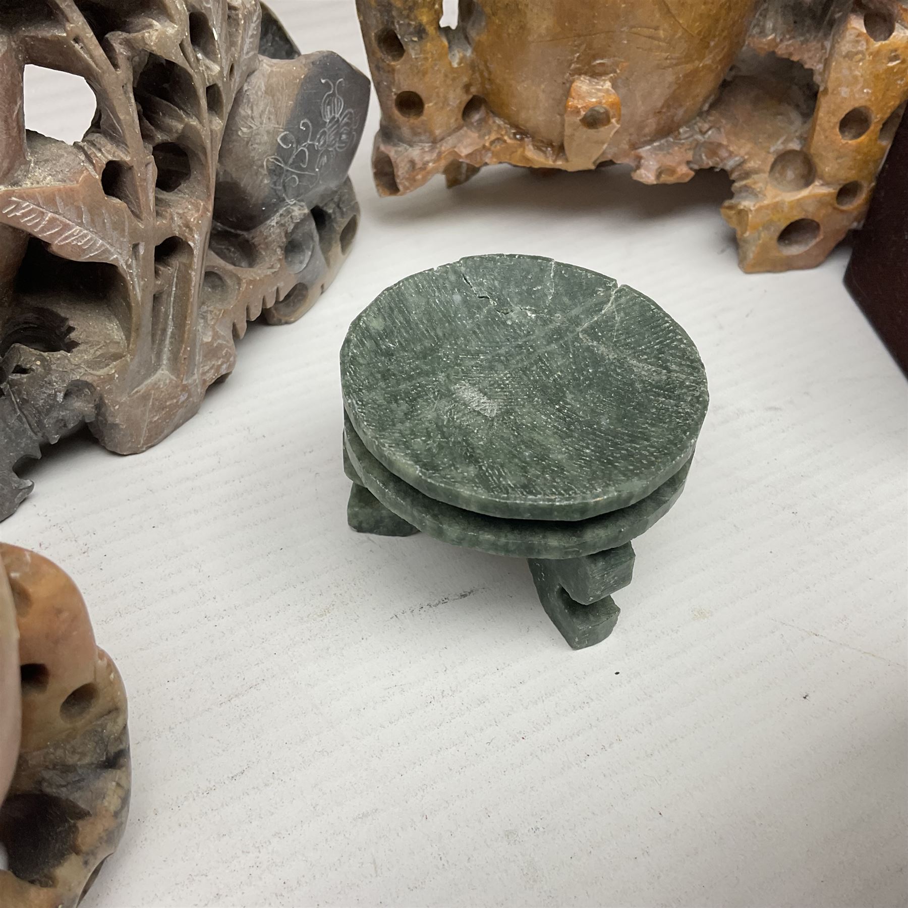 Carved soapstone puzzle ball - Image 4 of 12