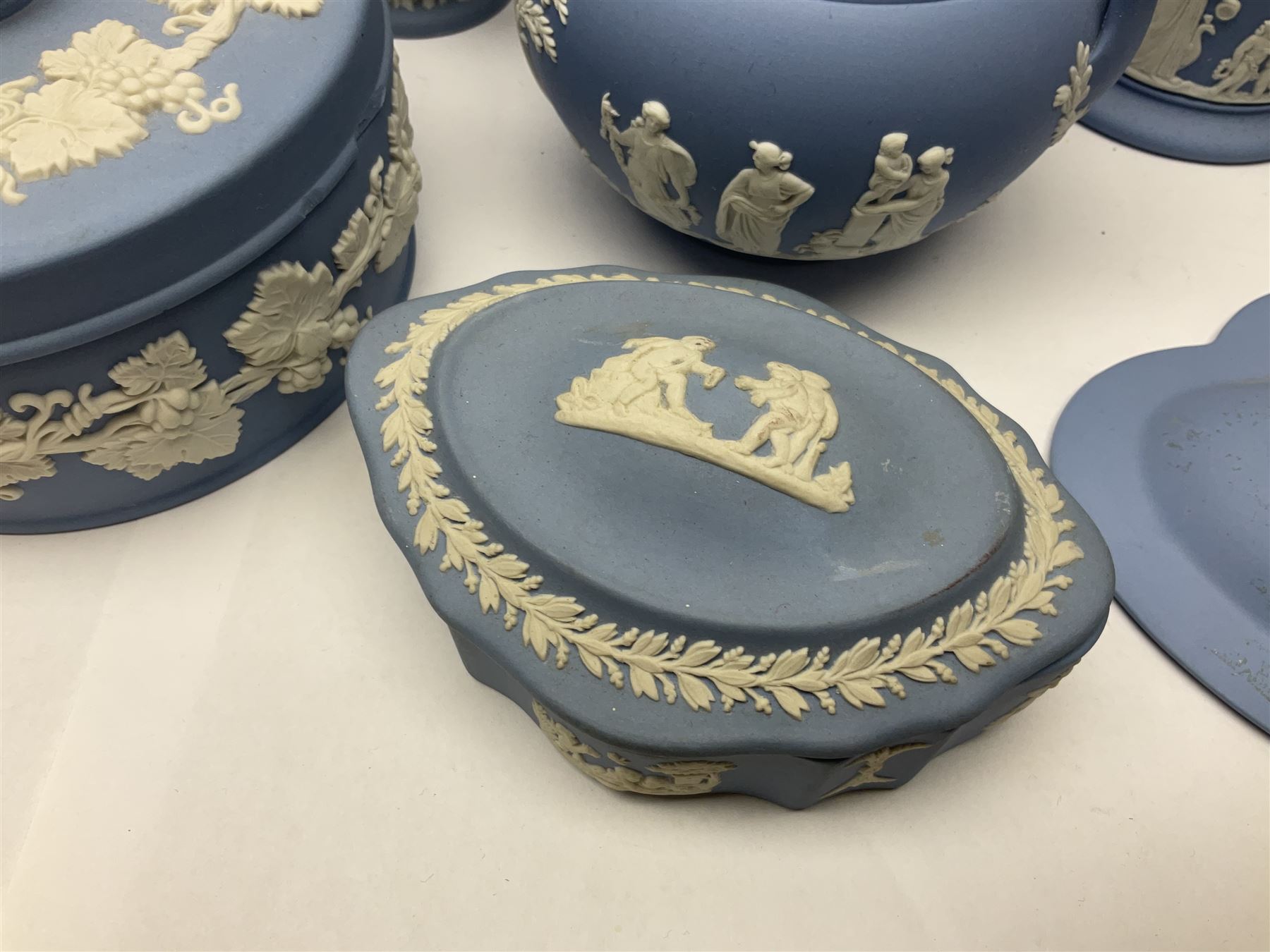 Large collection of Wedgwood Jasperware - Image 5 of 19