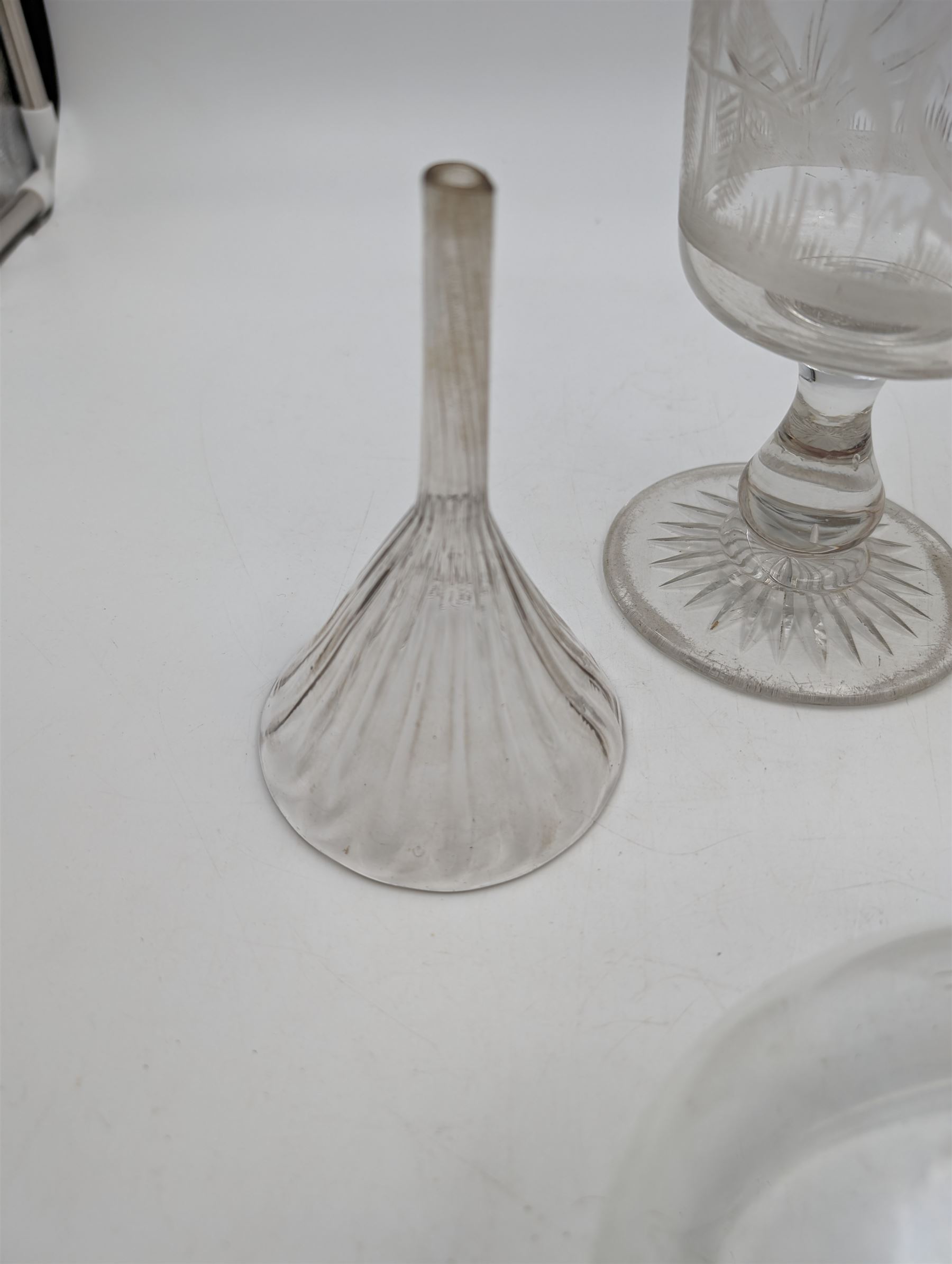 Collection of glassware - Image 3 of 4