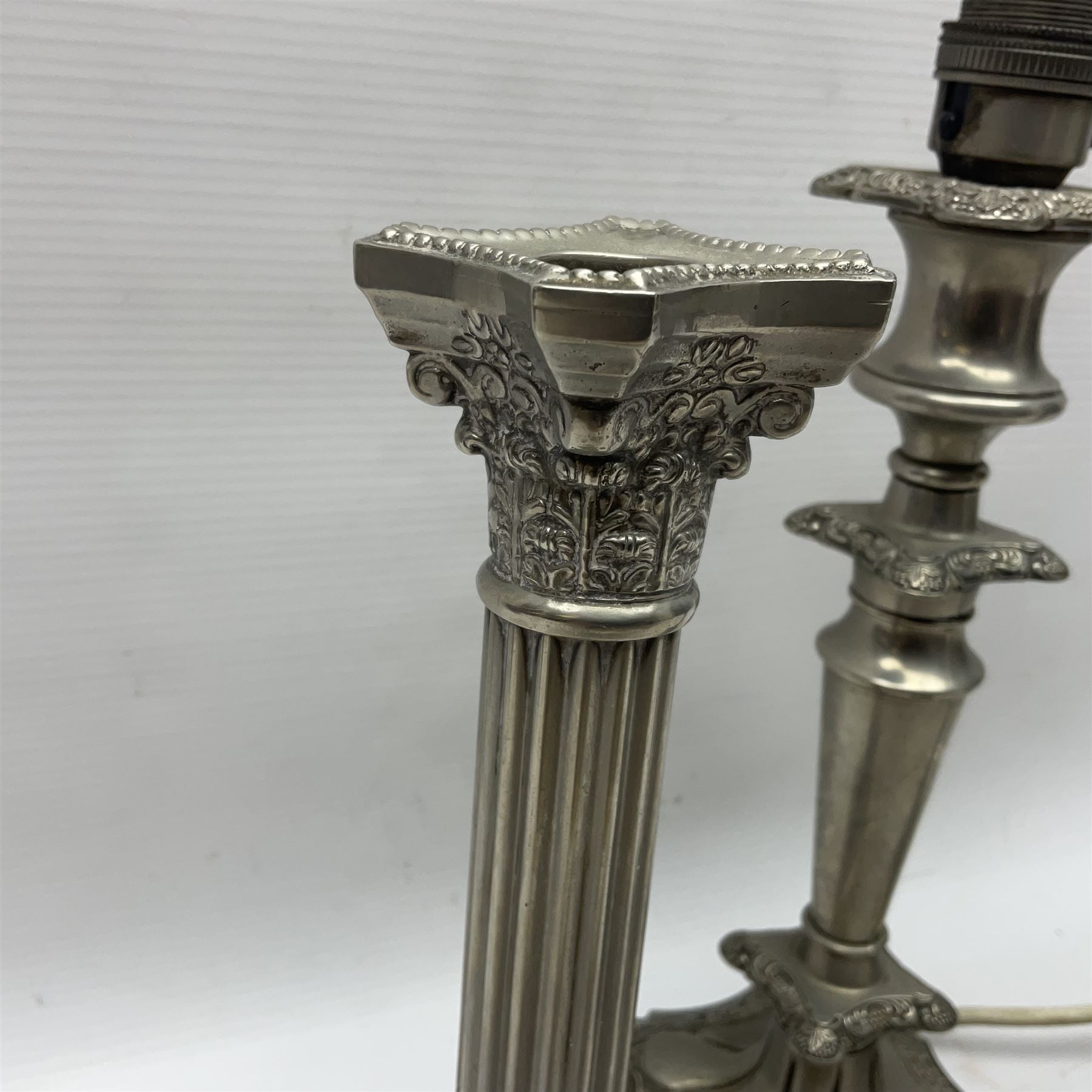 Pair of Corinthian column candlesticks - Image 3 of 16
