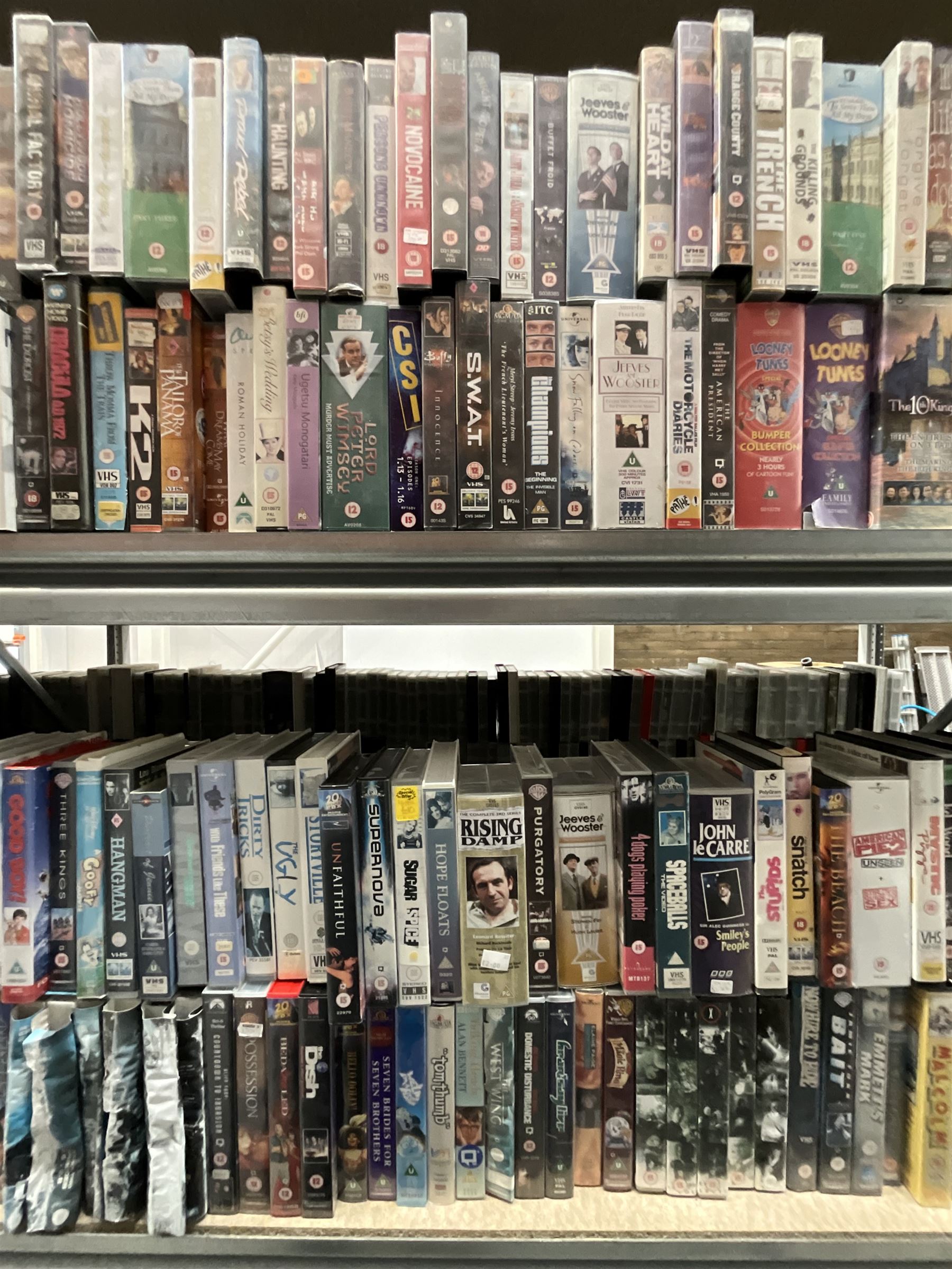 Ten bay of vintage VHS videos - Image 12 of 15