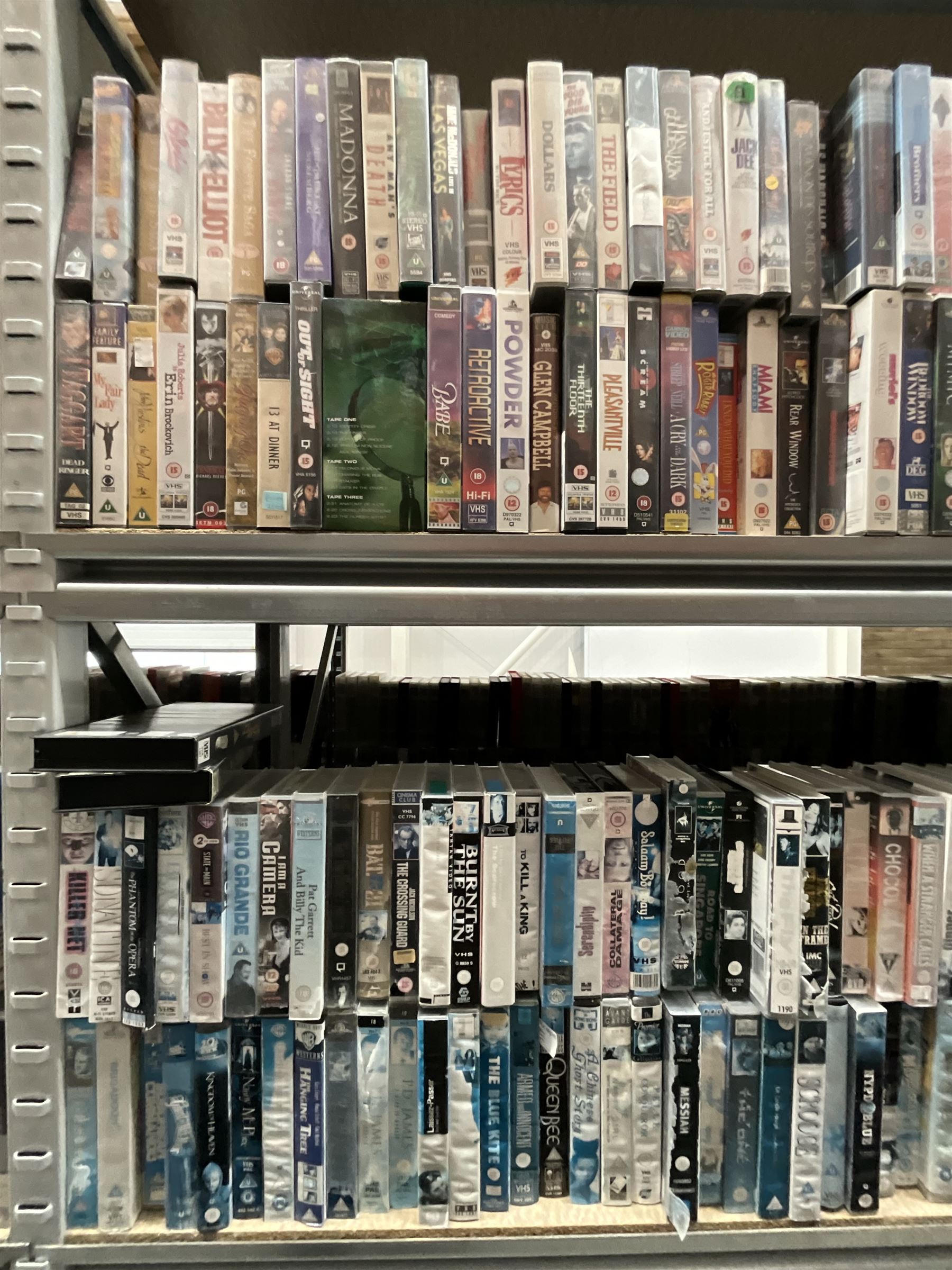 Ten bay of vintage VHS videos - Image 6 of 15