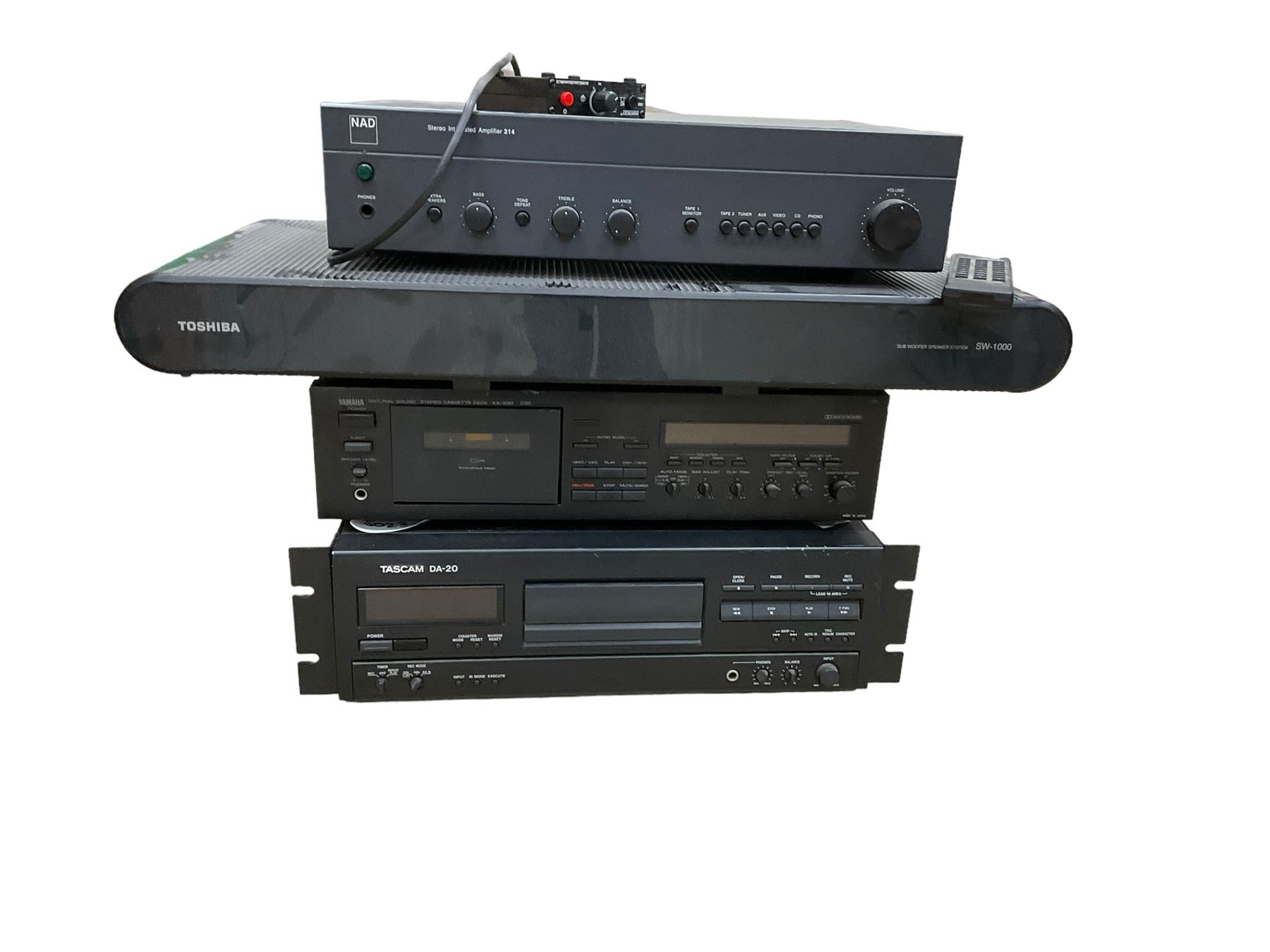 Tascam DA20 CD player together with a Yamaha KX-530 cassette player and other hifi items - Image 2 of 4