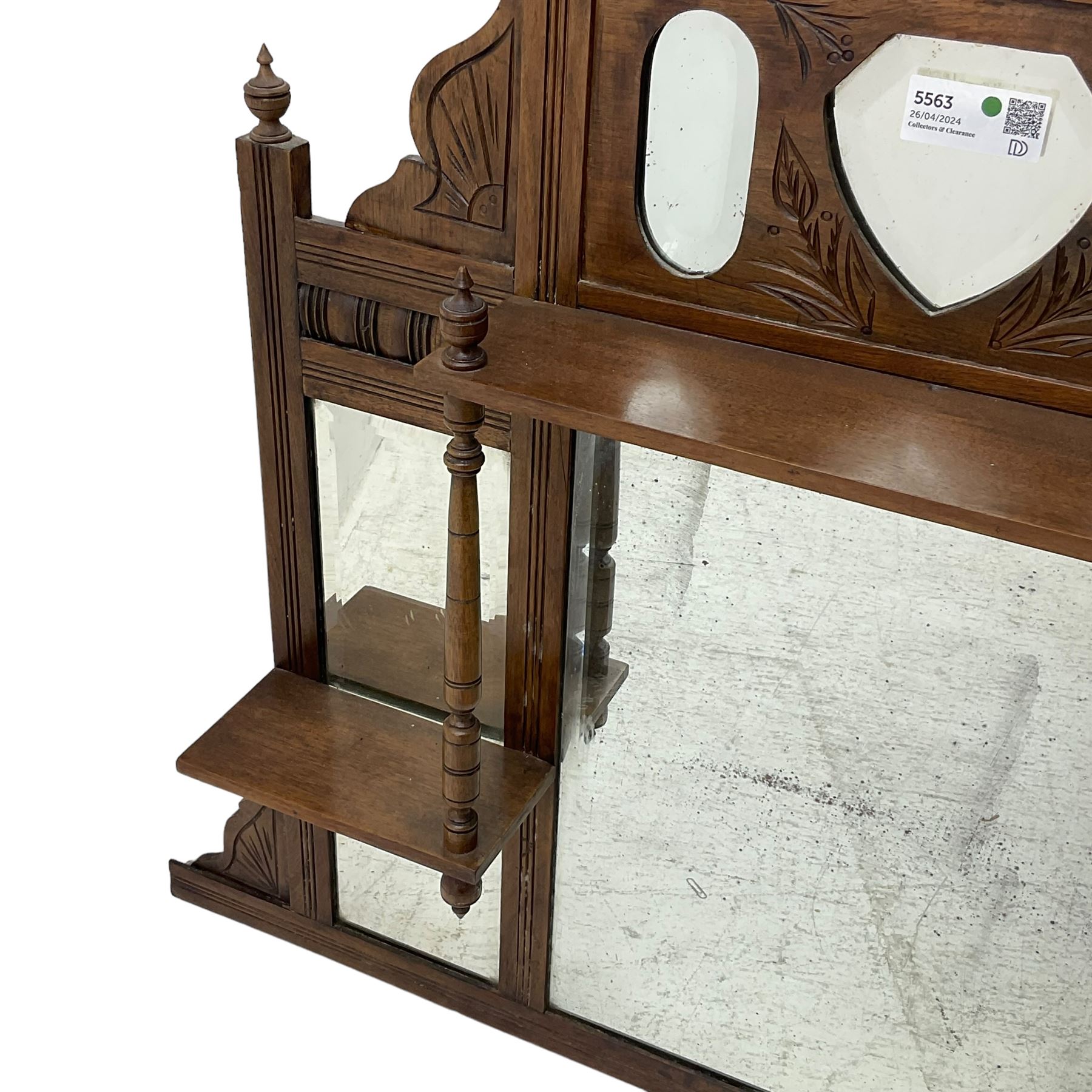 Late Victorian walnut overmantel mirror (W104cm - Image 5 of 5