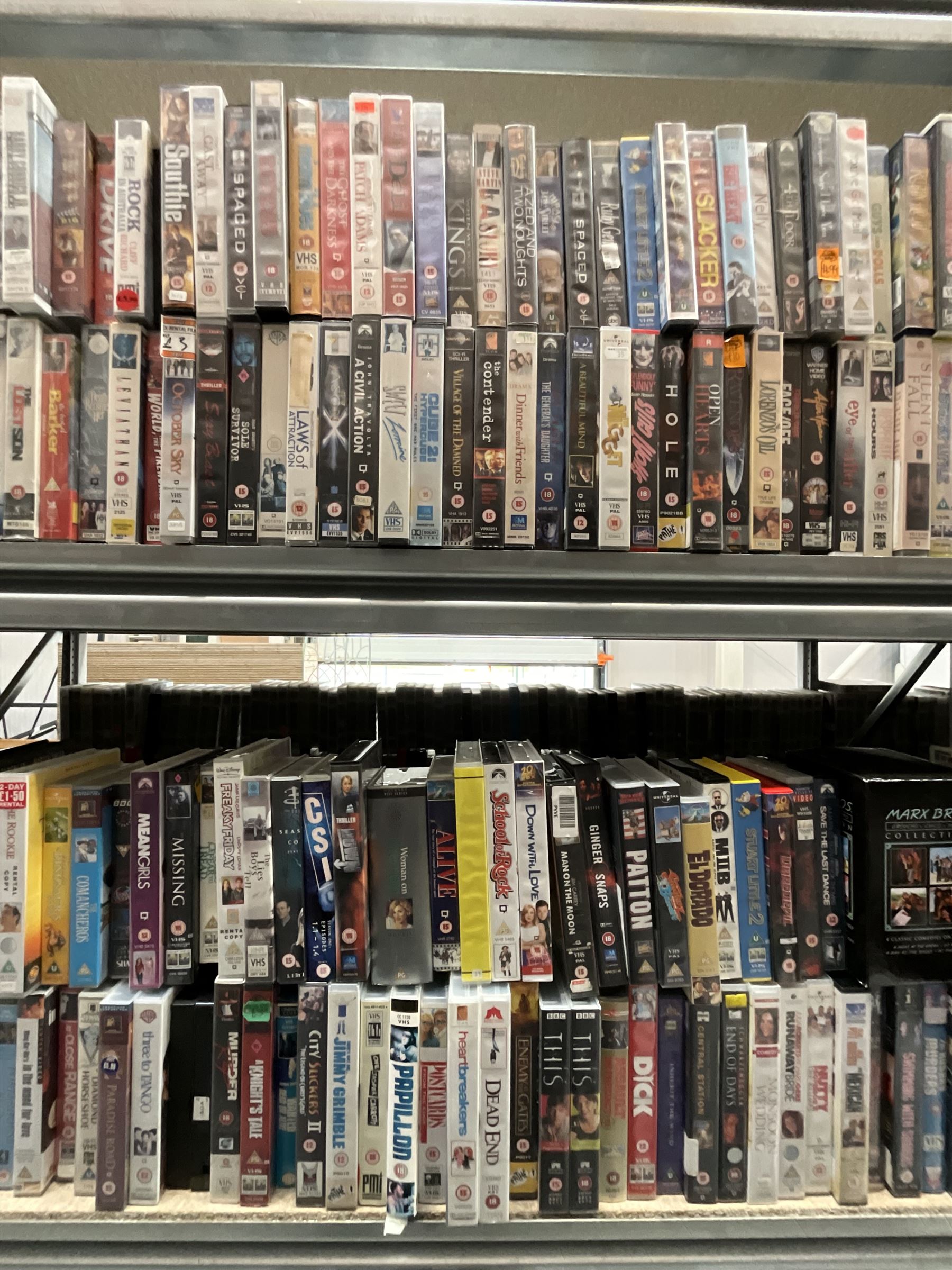 Ten bay of vintage VHS videos - Image 5 of 15