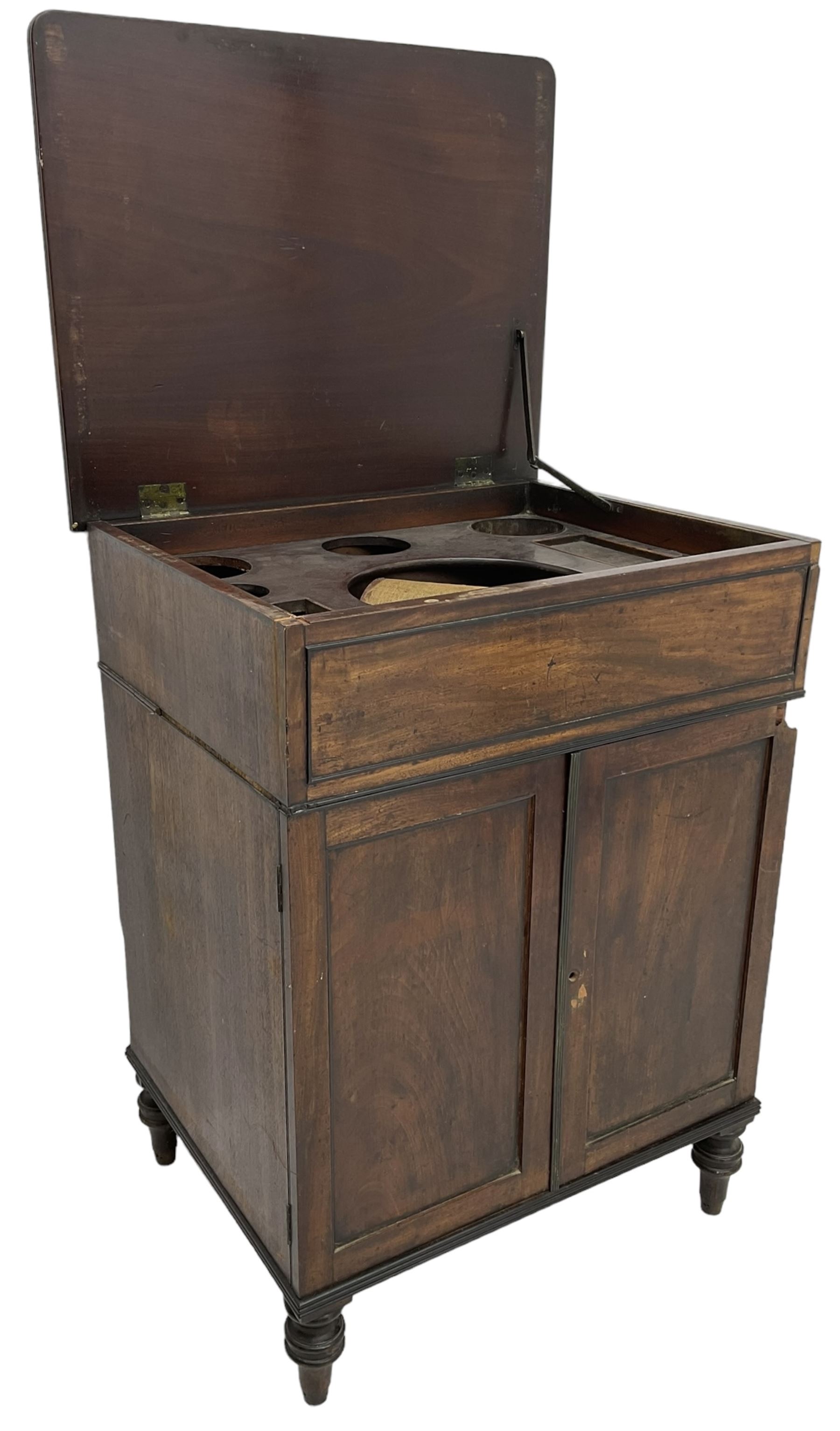 George III mahogany gentleman's dressing cabinet or washstand - Image 3 of 6