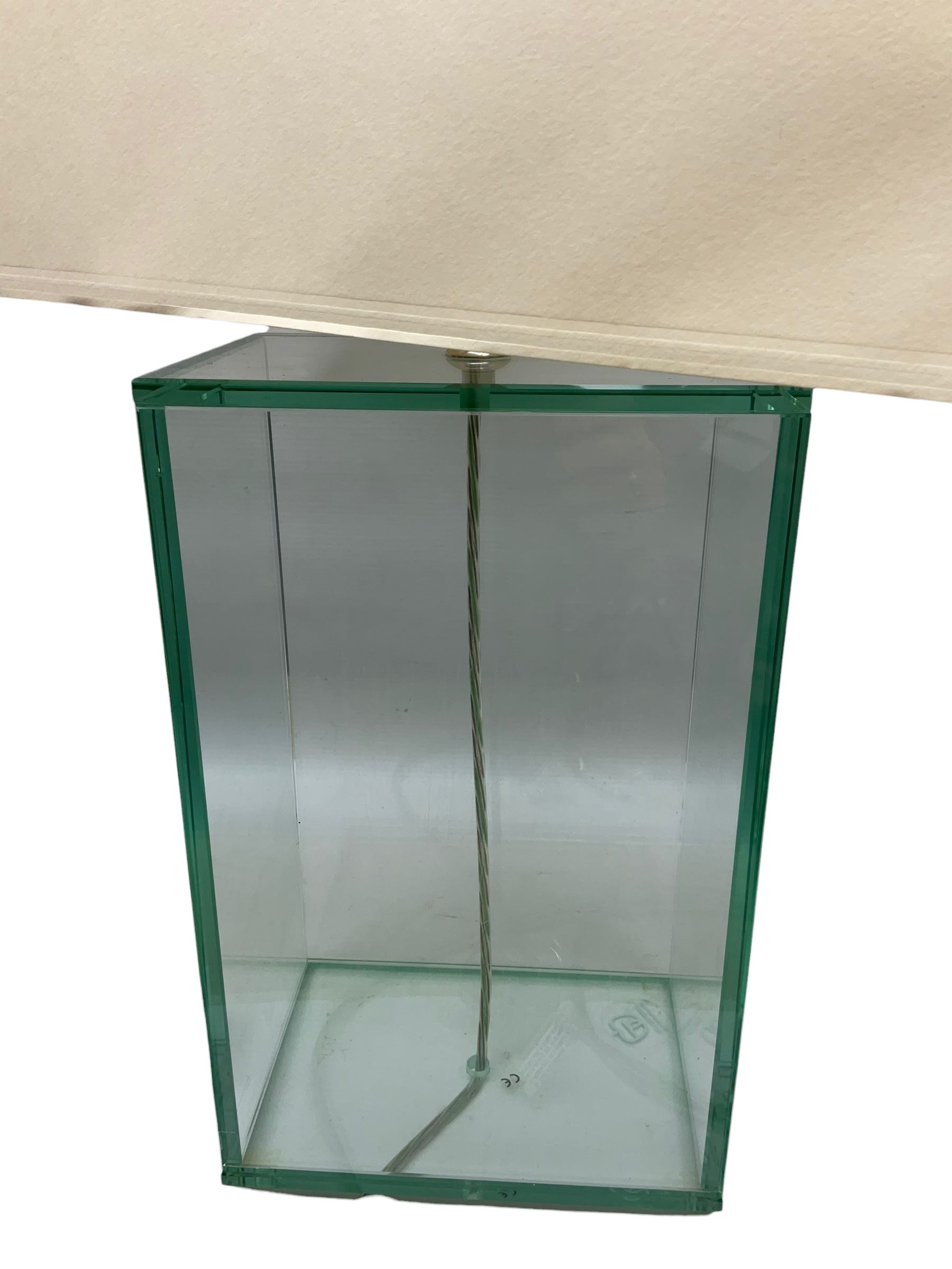 Greenapple table lamp - Image 3 of 3