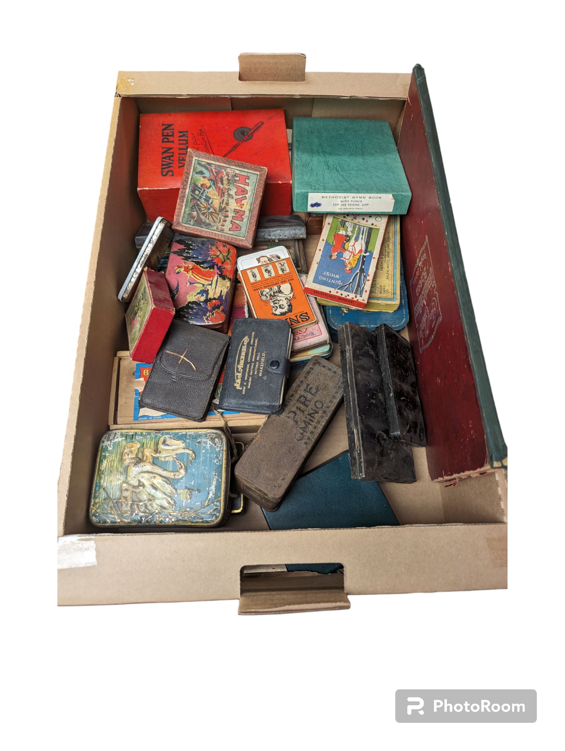 Collection of Victorian and later games