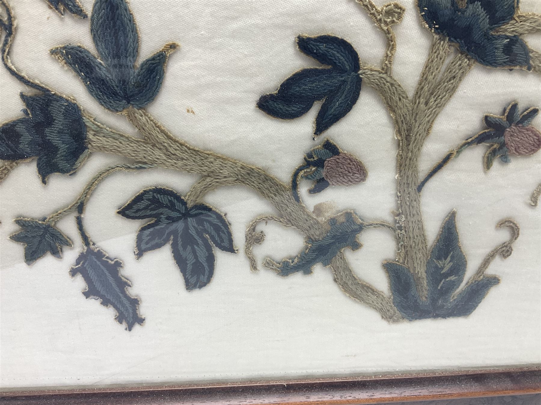 Framed crewelwork embroidered panel - Image 8 of 10