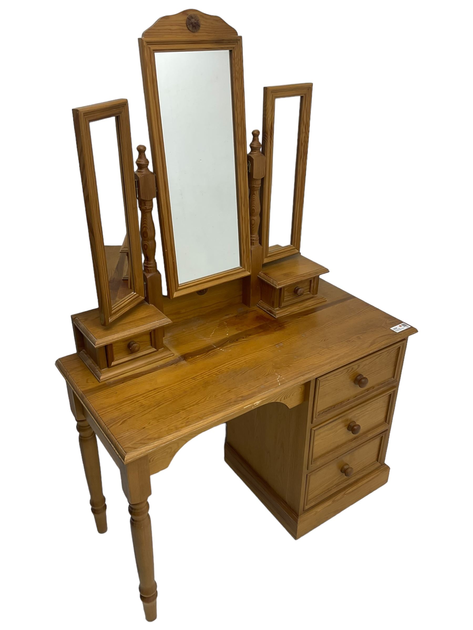 Solid pine dressing table - Image 2 of 5